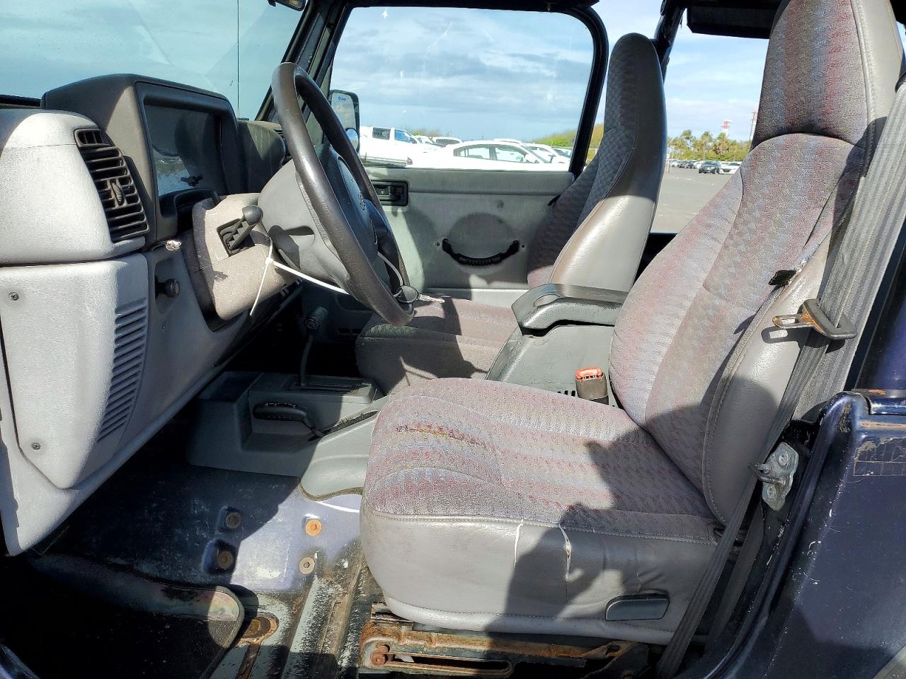 1998 Jeep Wrangler / Tj Se Purple vin: 1J4FY29P1WP764125