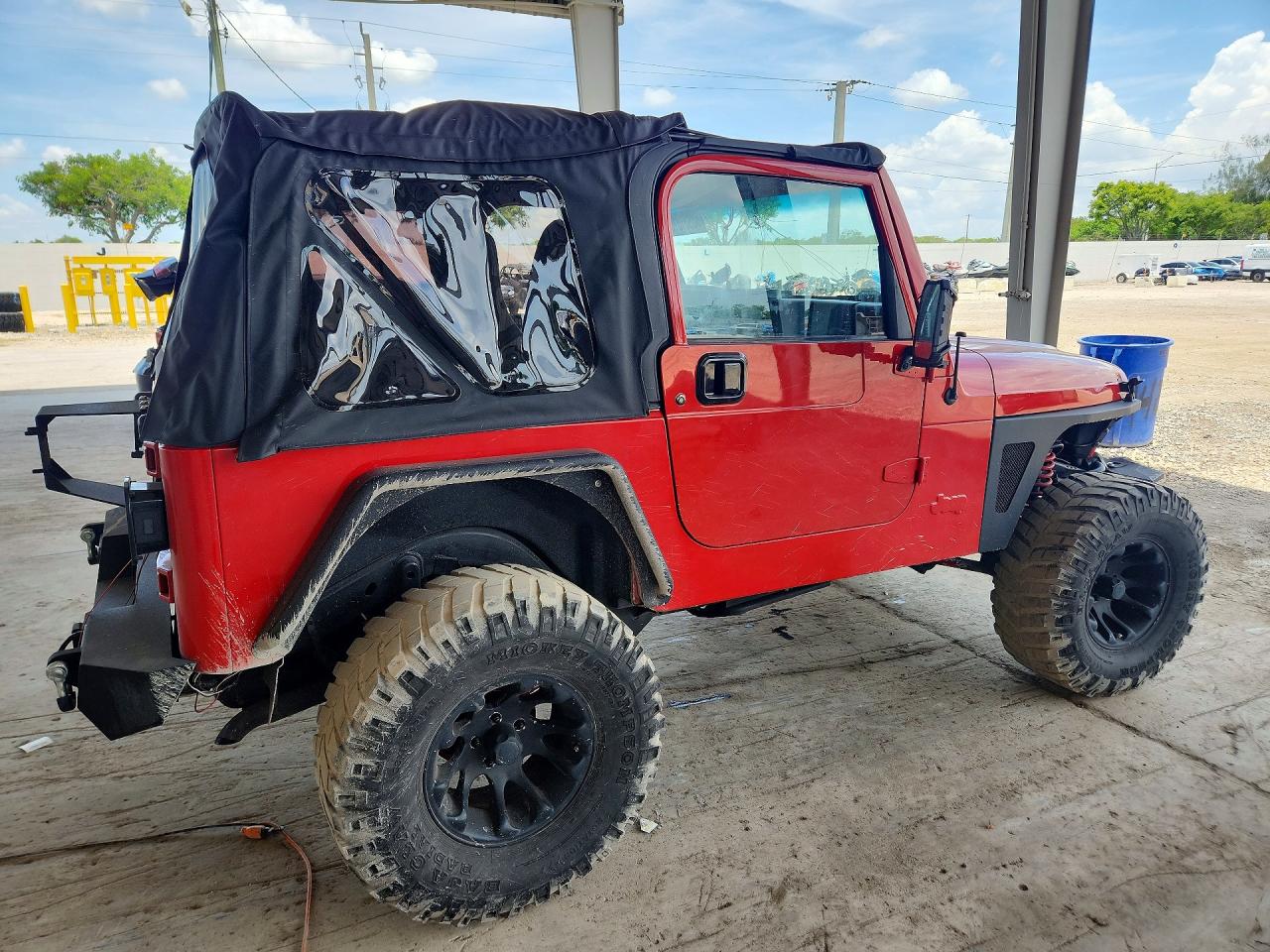 1999 Jeep Wrangler / Tj Se Red vin: 1J4FY29P2XP400264