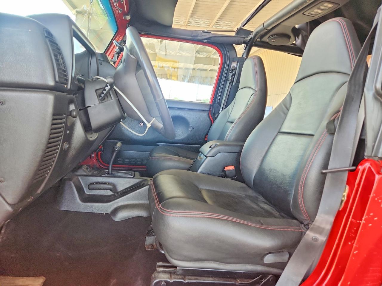 1999 Jeep Wrangler / Tj Se Red vin: 1J4FY29P2XP400264