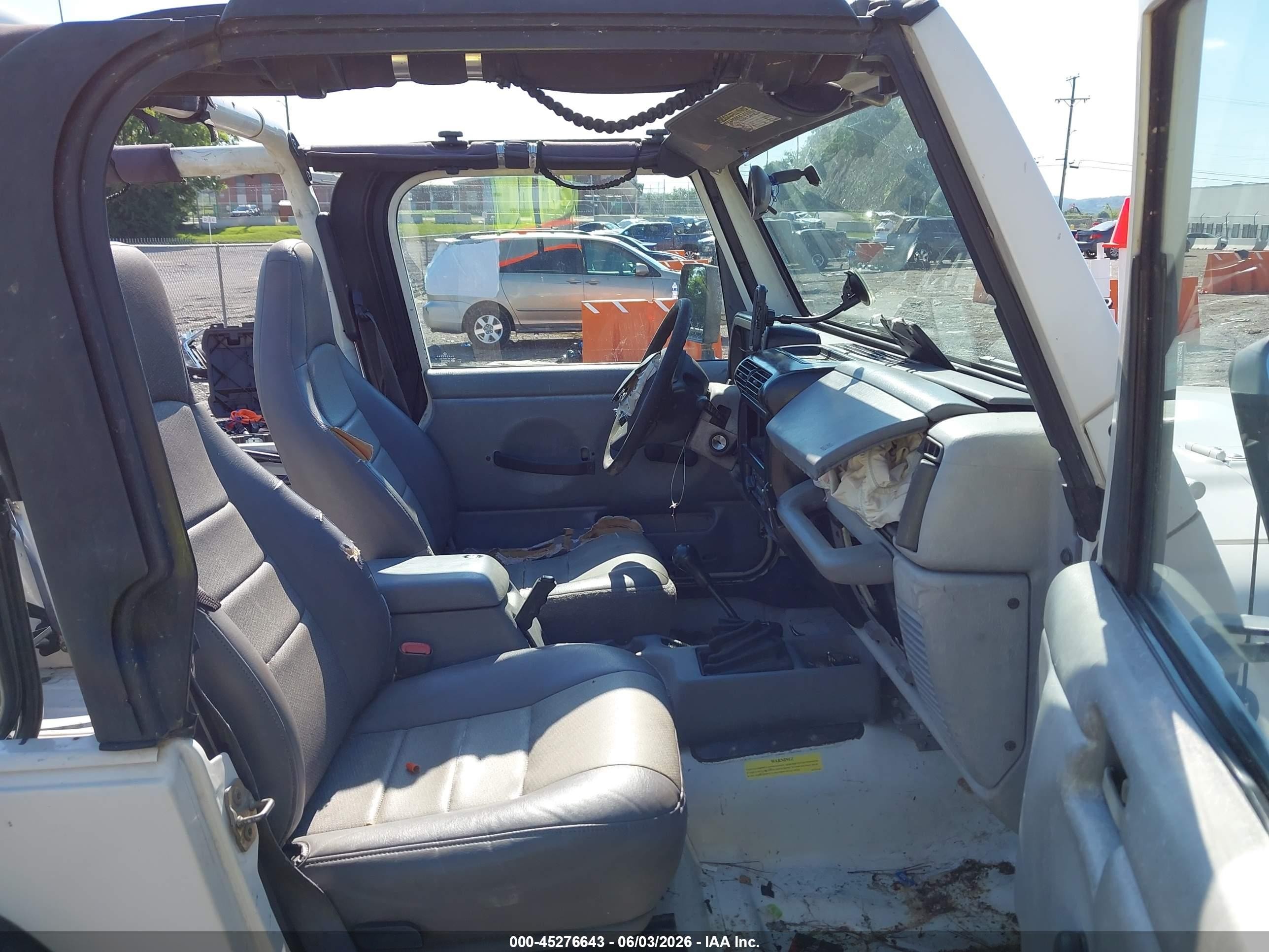 1998 Jeep Wrangler Se White vin: 1J4FY29P3WP766166