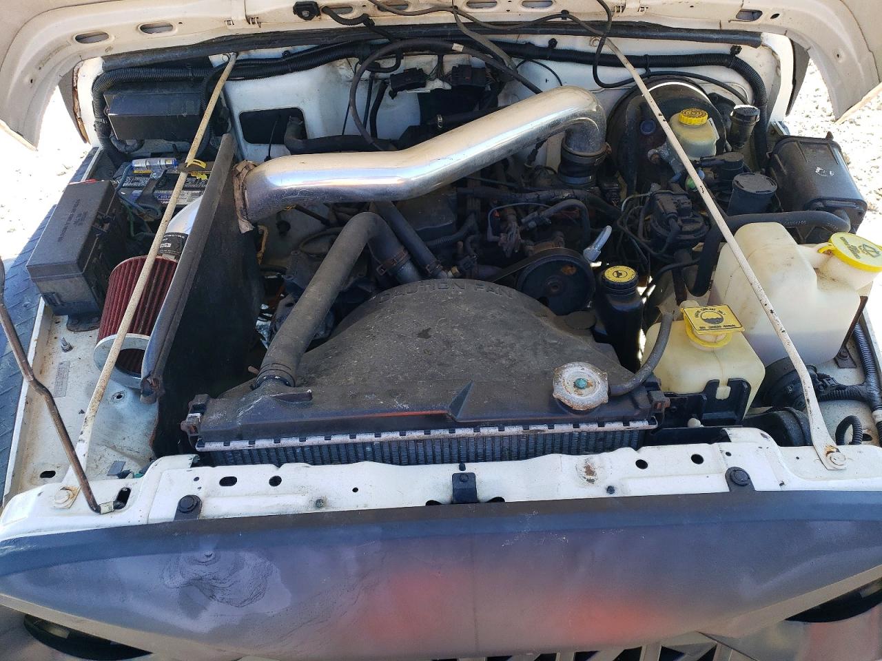 1998 Jeep Wrangler White vin: 1J4FY29P5WP765620