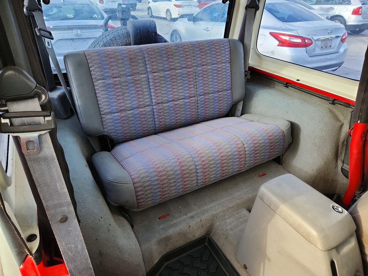 1998 Jeep Wrangler / Tj Se Red vin: 1J4FY29P6WP783107