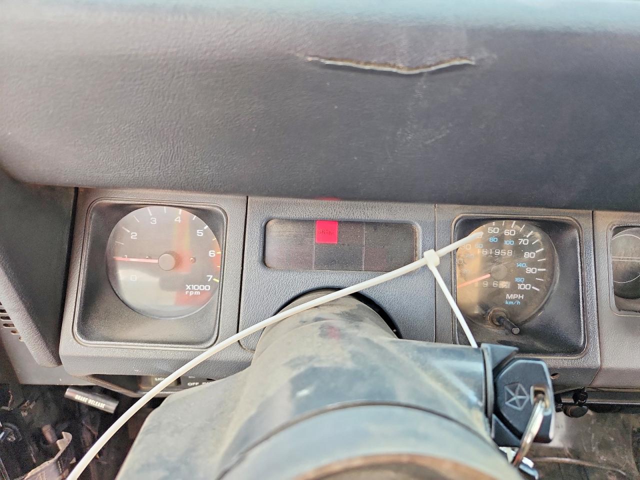 1993 Jeep Wrangler / Yj Black vin: 1J4FY29S0PP267430