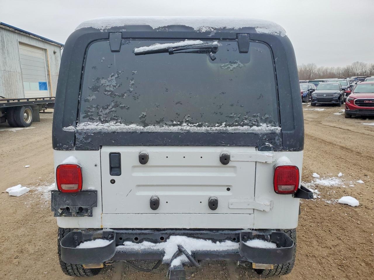 1995 Jeep Wrangler / Yj Se White vin: 1J4FY29S2SP207884