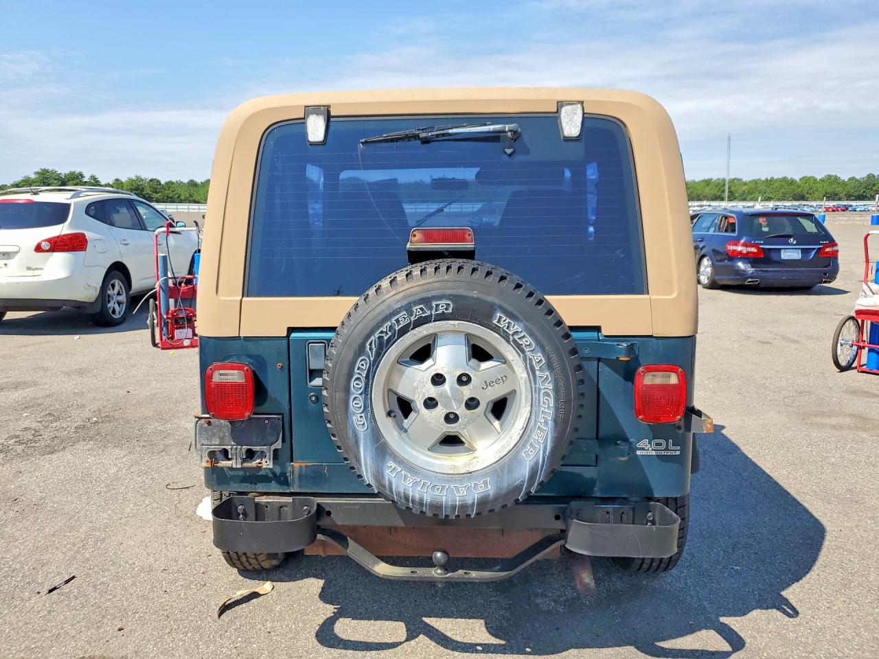 1995 Jeep Wrangler / Yj Se Green vin: 1J4FY29S2SP239217