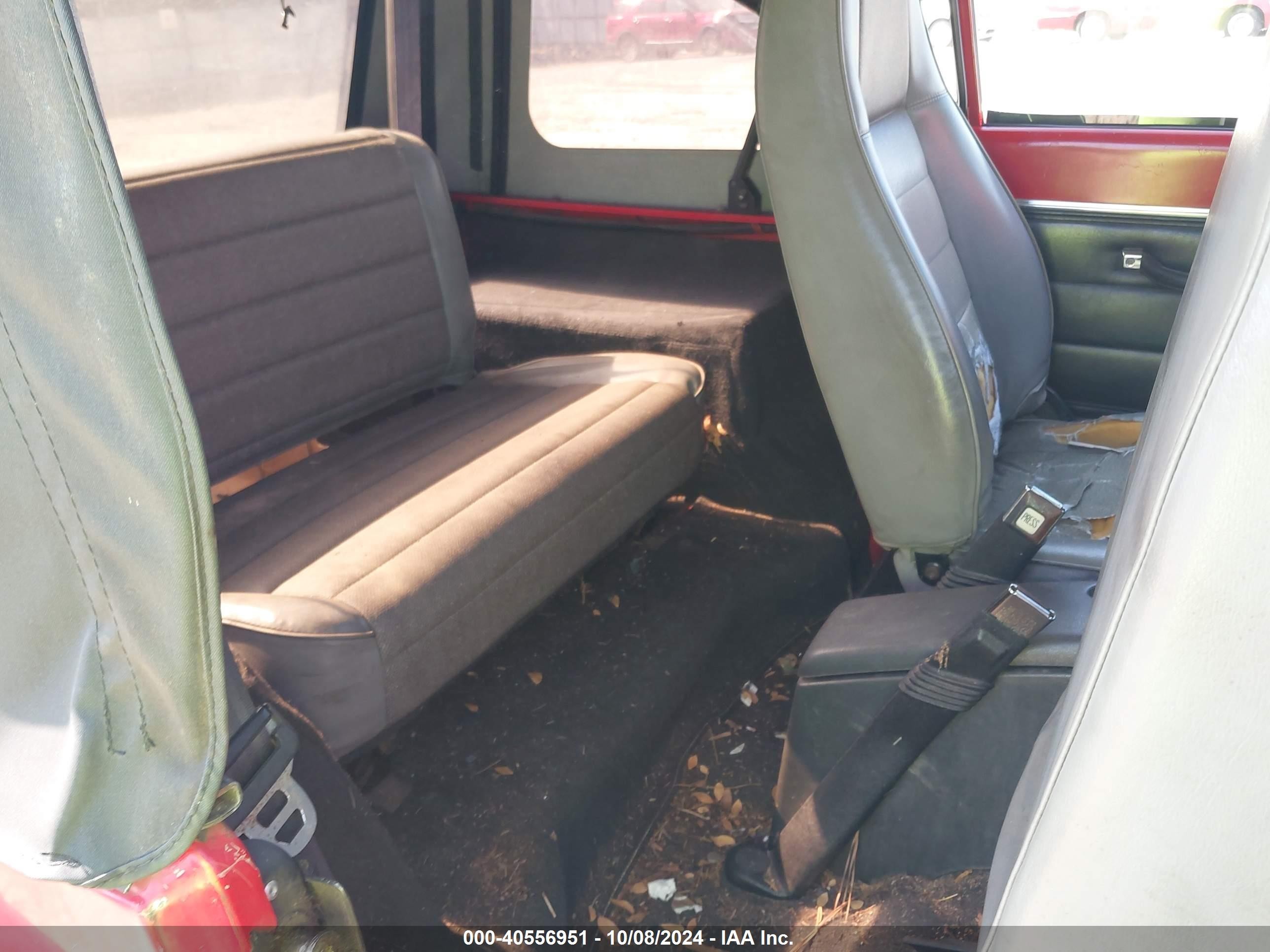 1995 Jeep Wrangler / Yj Se Red vin: 1J4FY29S4SP202850