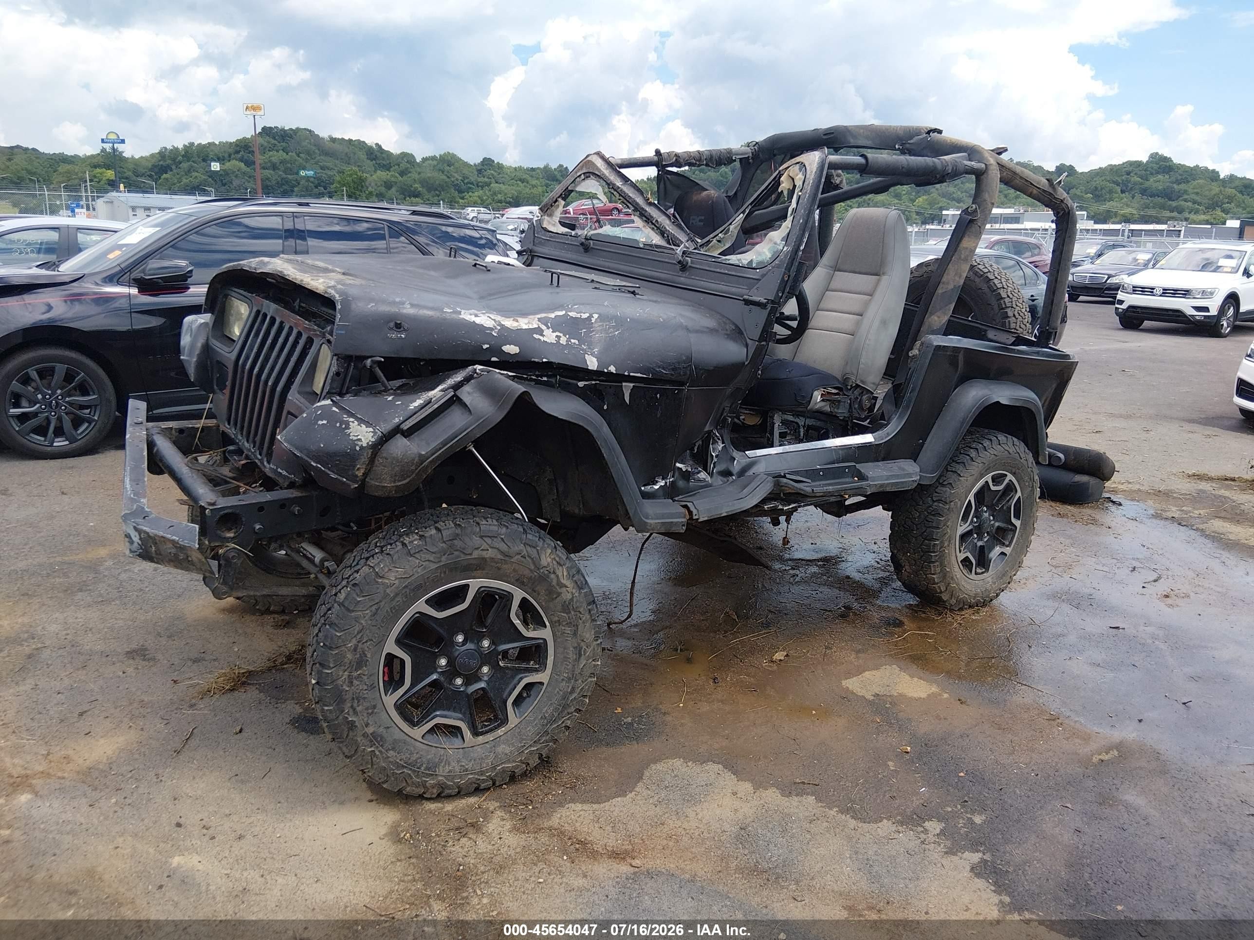 1993 Jeep Wrangler / Yj   Black vin: 1J4FY29S6PP206700
