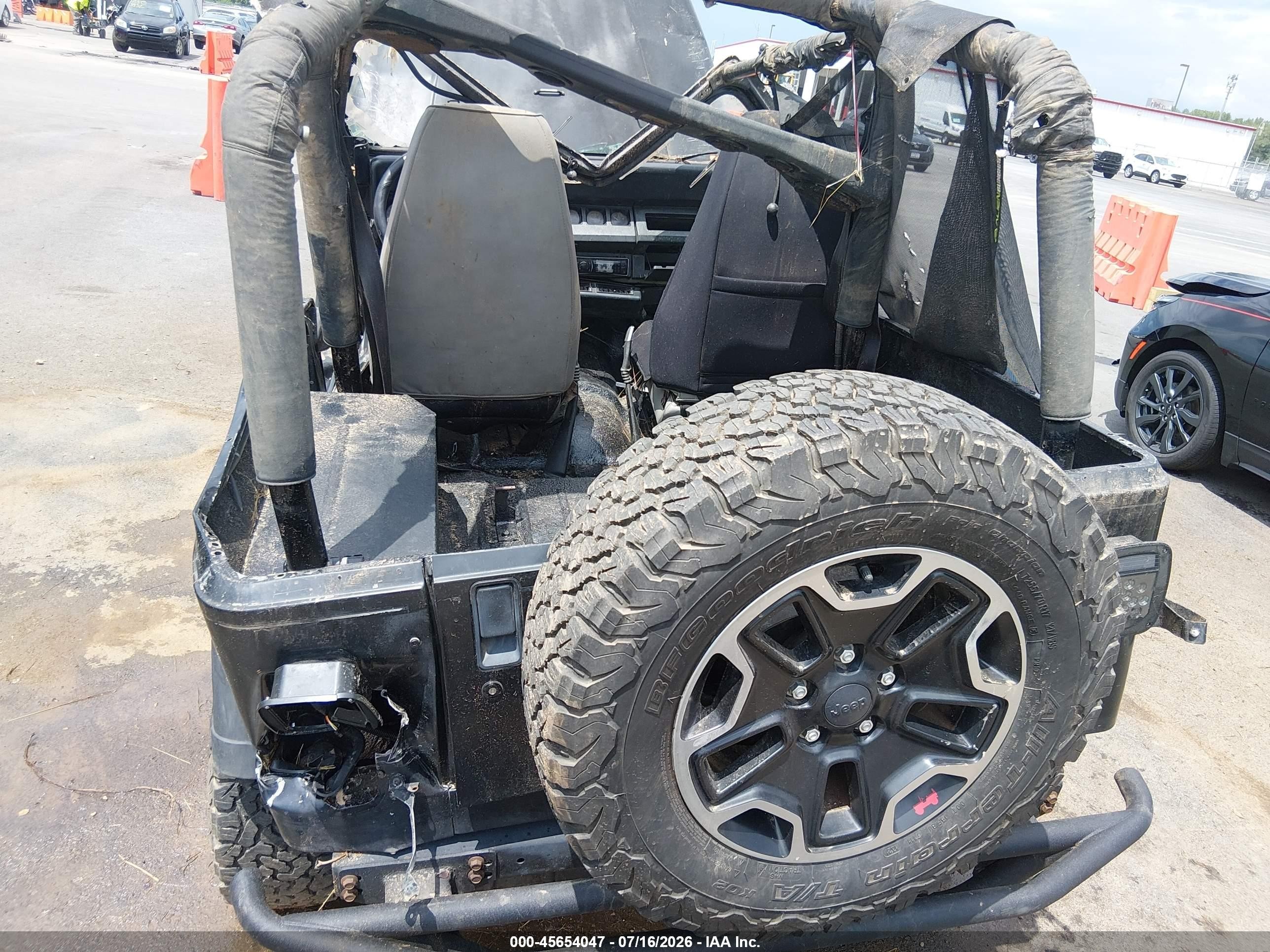 1993 Jeep Wrangler / Yj   Black vin: 1J4FY29S6PP206700