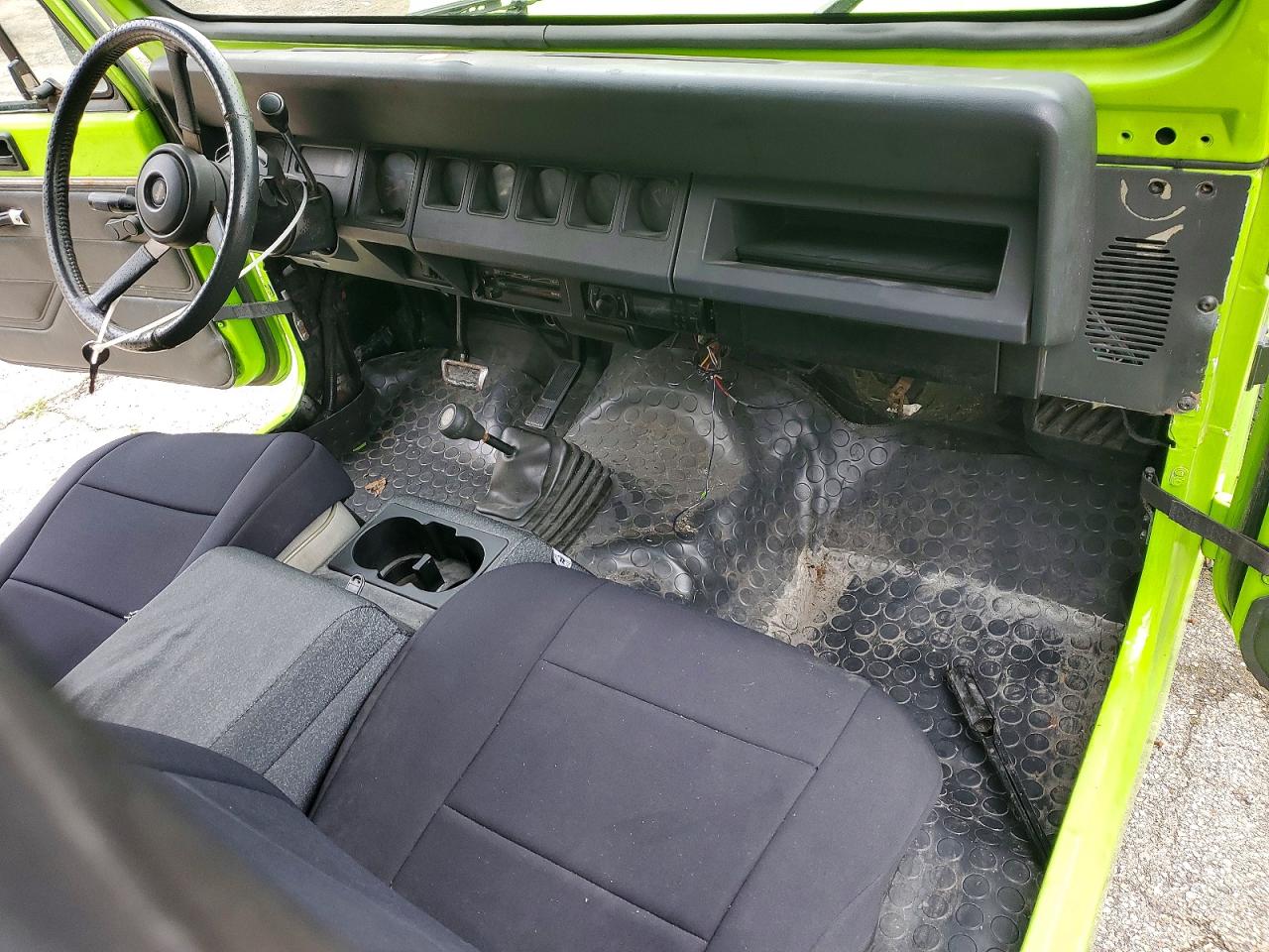 1995 Jeep Wrangler / Yj Se Green vin: 1J4FY29S7SP226771