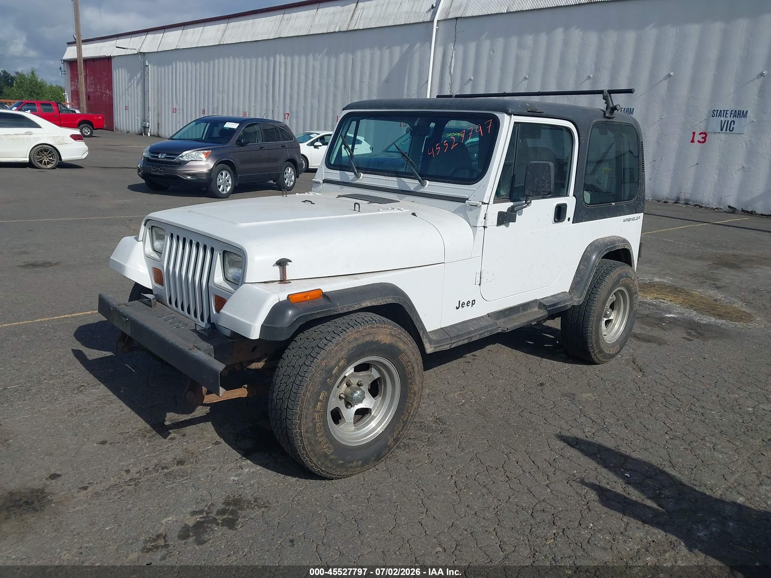 1994 Jeep Wrangler / Yj Se White vin: 1J4FY29SXRP467511