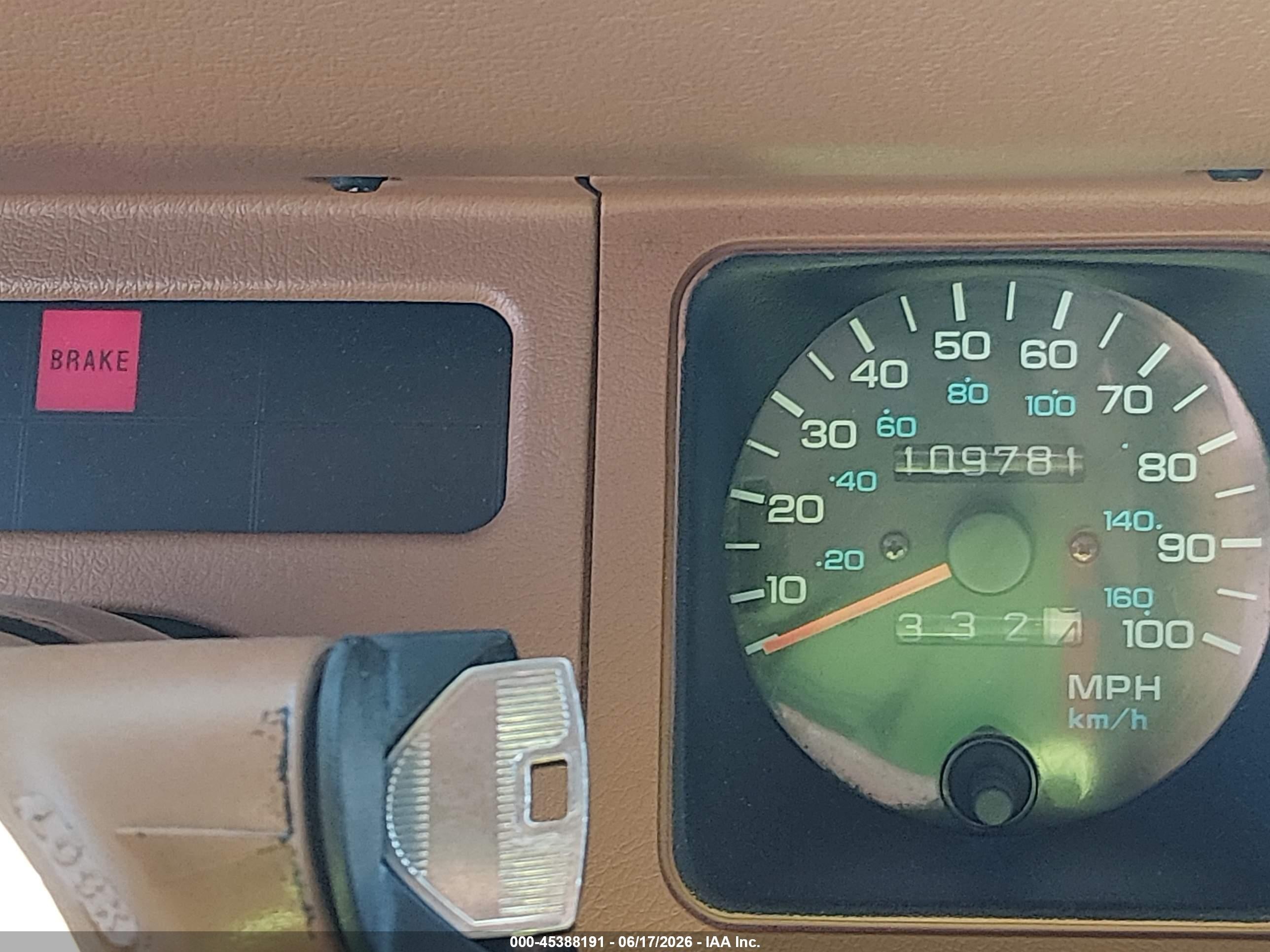 1995 Jeep Wrangler / Yj Sahara Green vin: 1J4FY49S0SP272650