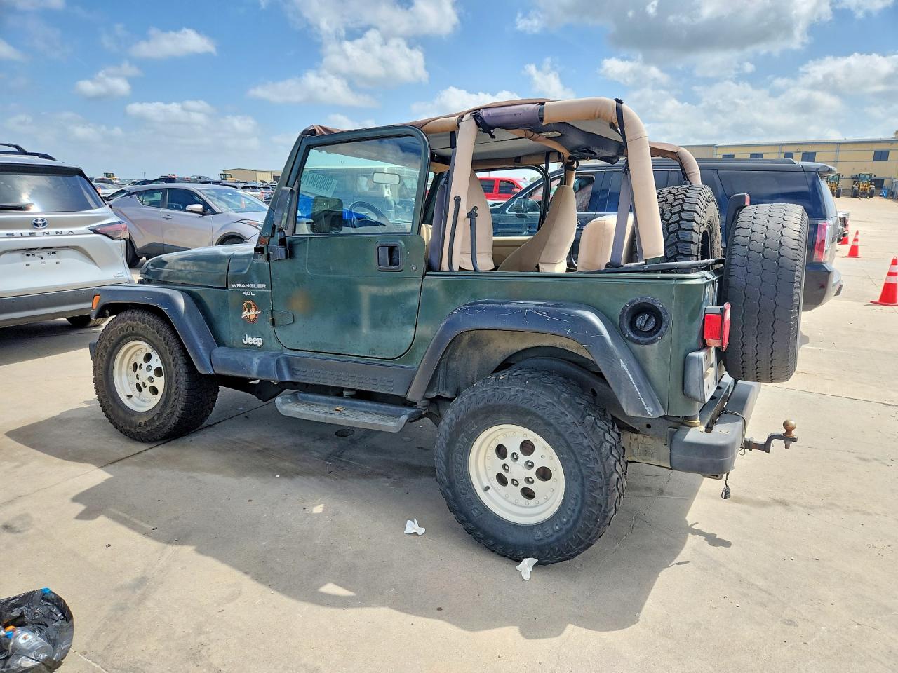 1997 Jeep Wrangler / Tj Sahara Green vin: 1J4FY49S1VP496143
