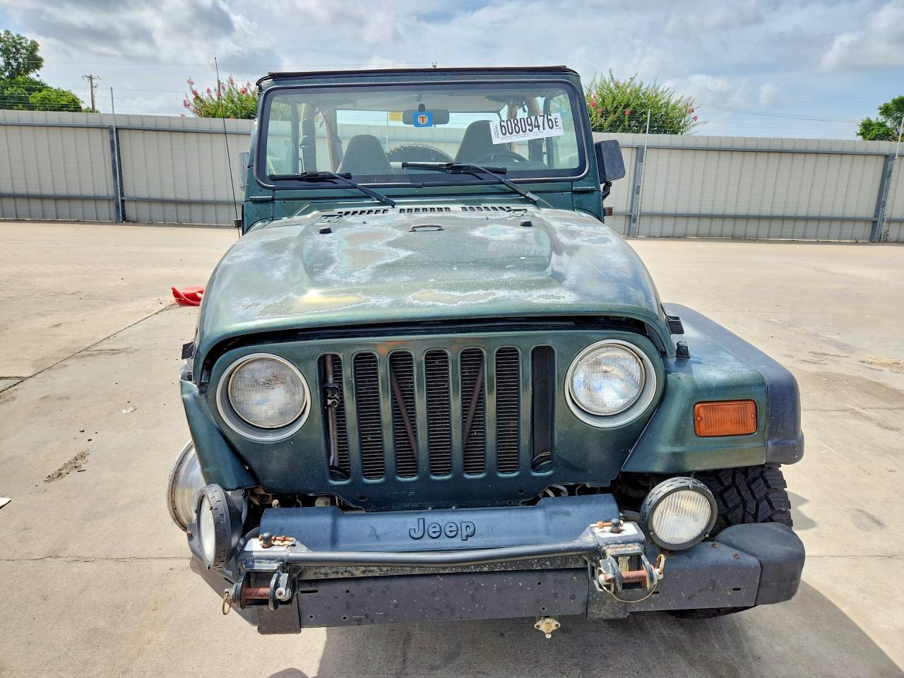 1997 Jeep Wrangler / Tj Sahara Green vin: 1J4FY49S1VP496143
