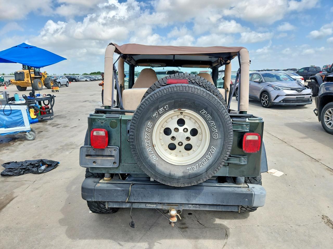 1997 Jeep Wrangler / Tj Sahara Green vin: 1J4FY49S1VP496143