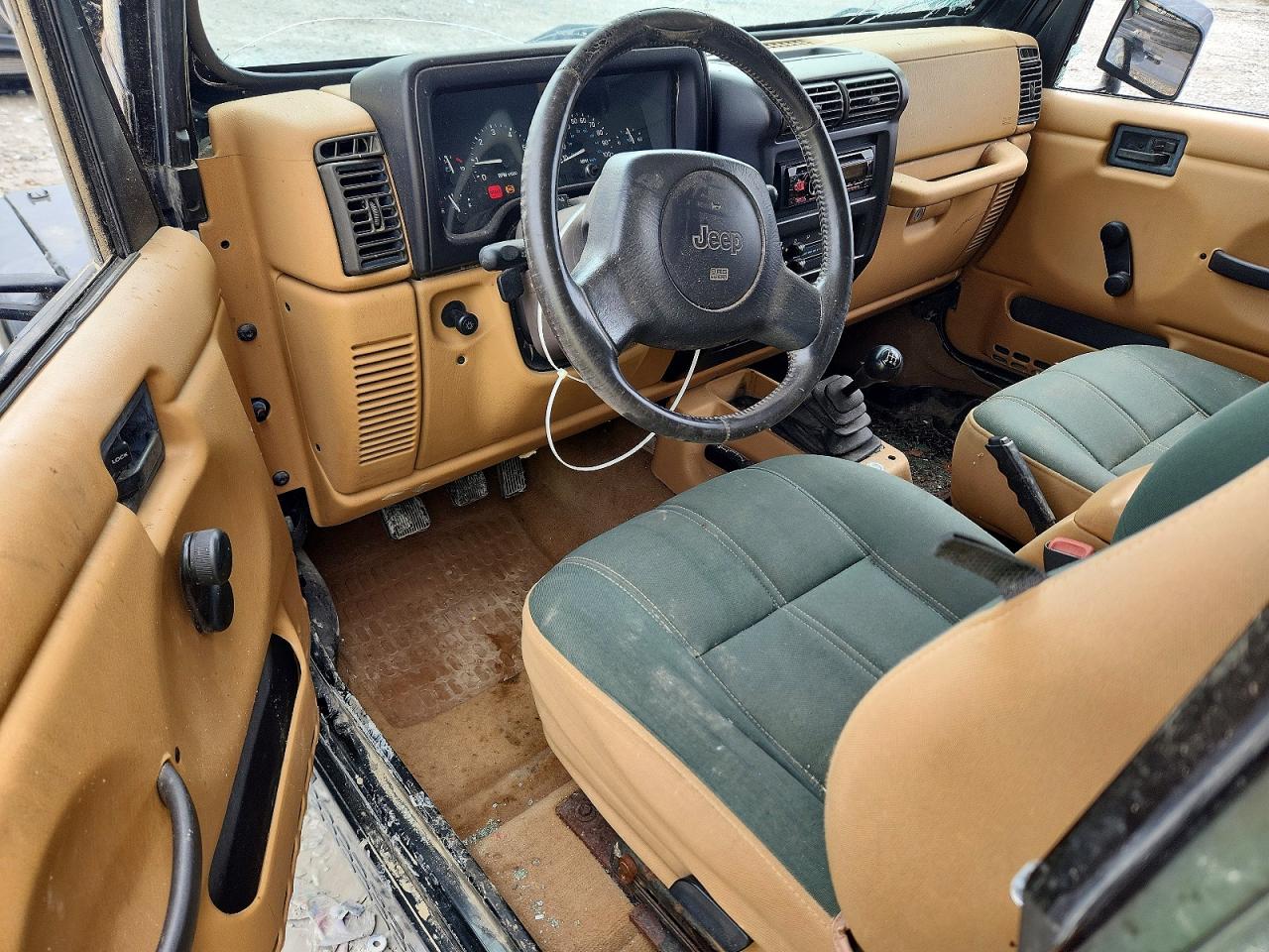1998 Jeep Wrangler / Tj Sahara Black vin: 1J4FY49S2WP733997