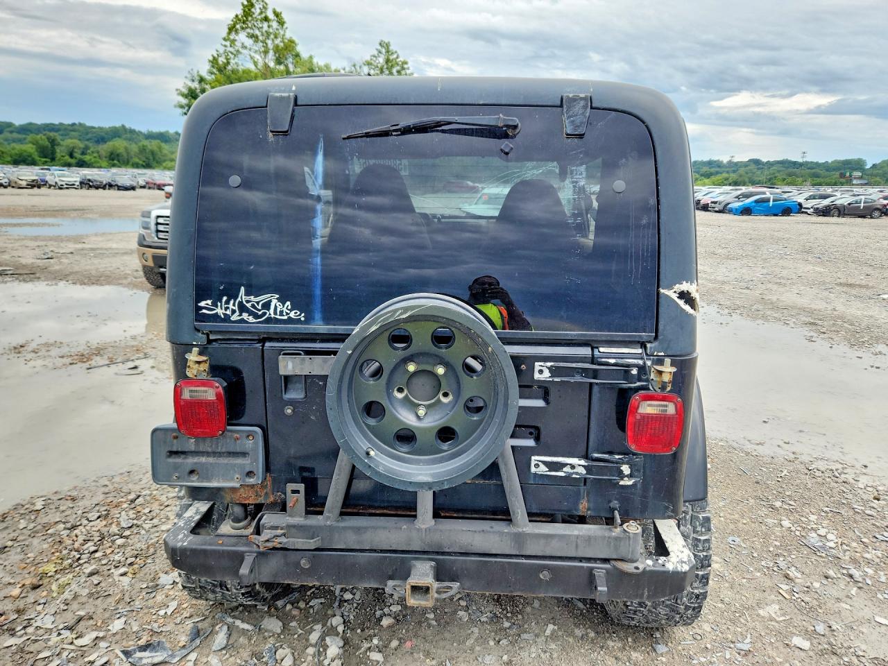 1998 Jeep Wrangler / Tj Sahara Black vin: 1J4FY49S2WP733997