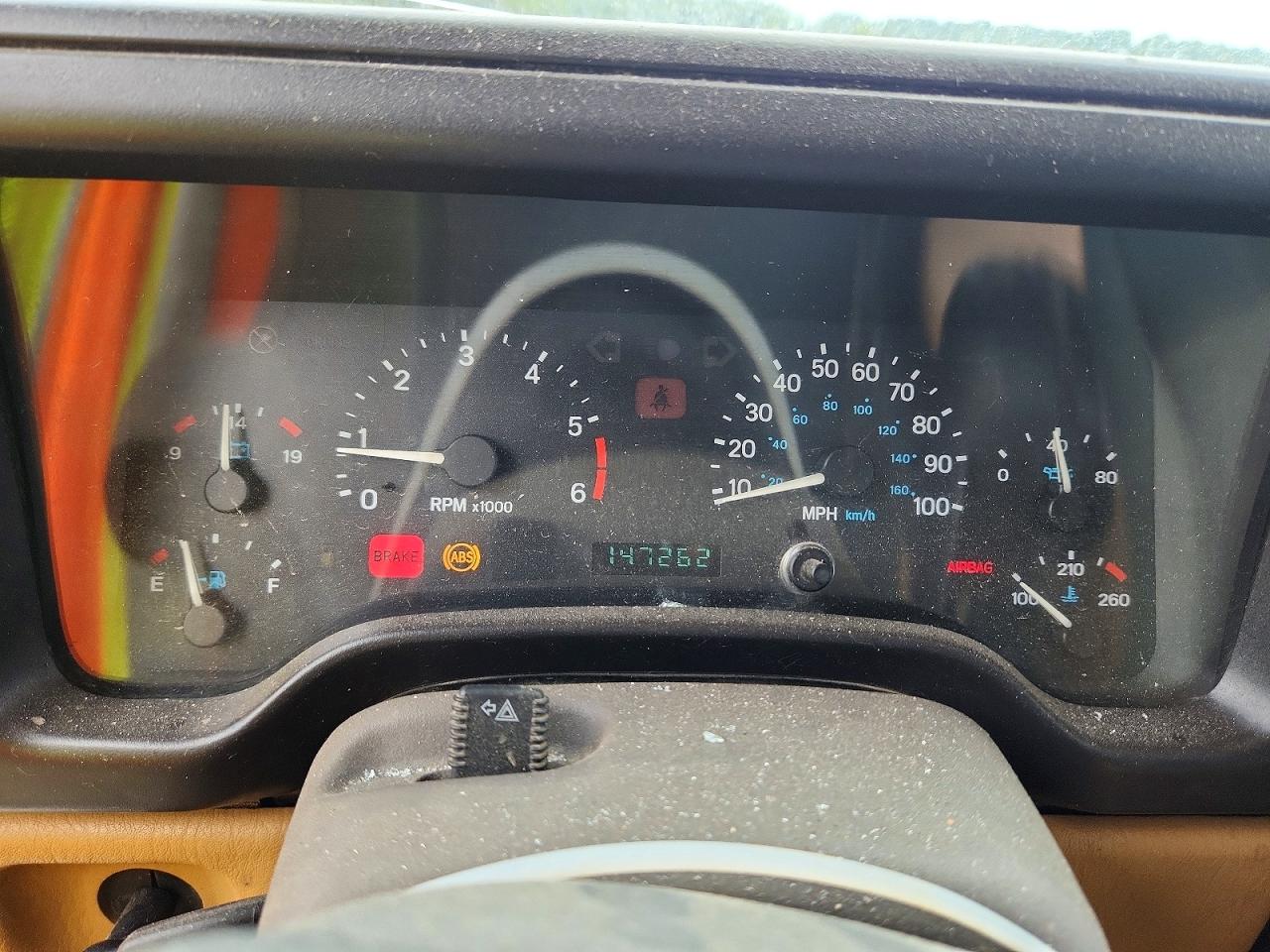 1998 Jeep Wrangler / Tj Sahara Black vin: 1J4FY49S2WP733997
