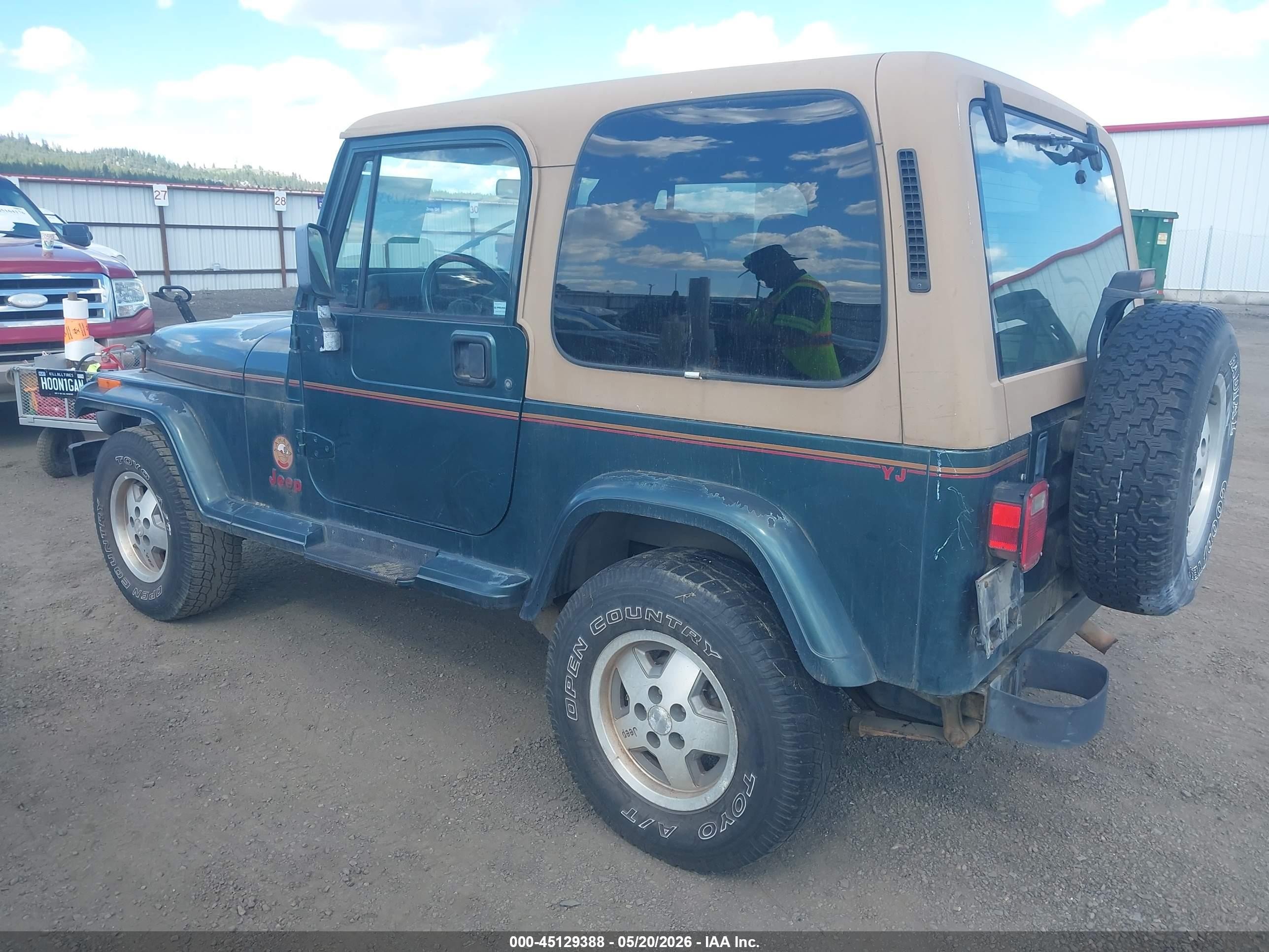 1994 Jeep Wrangler / Yj Sahara Green vin: 1J4FY49S5RP447775