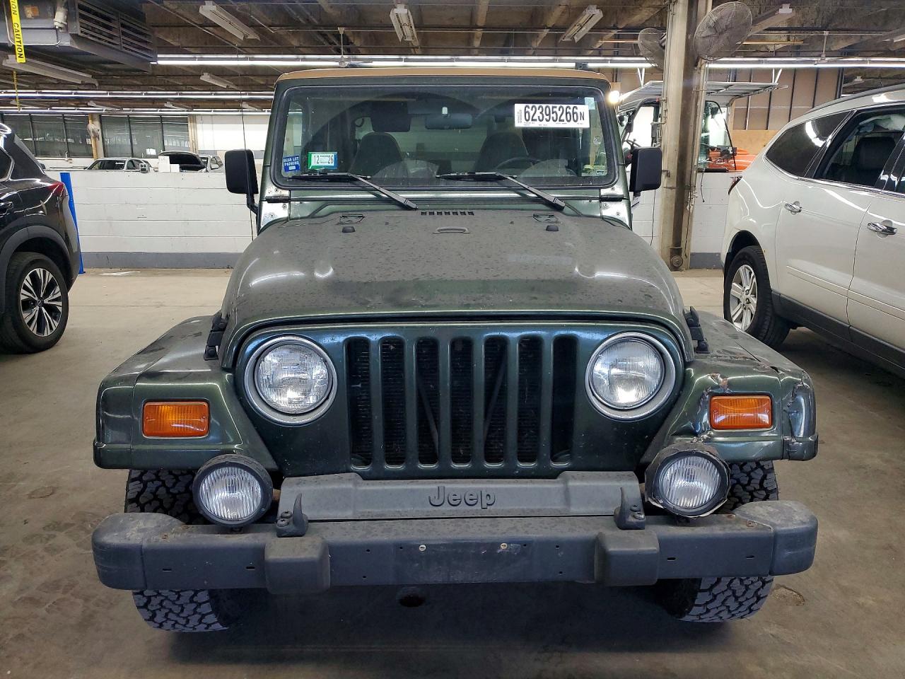 1998 Jeep Wrangler / Tj Sahara Зеленый vin: 1J4FY49S6WP726664