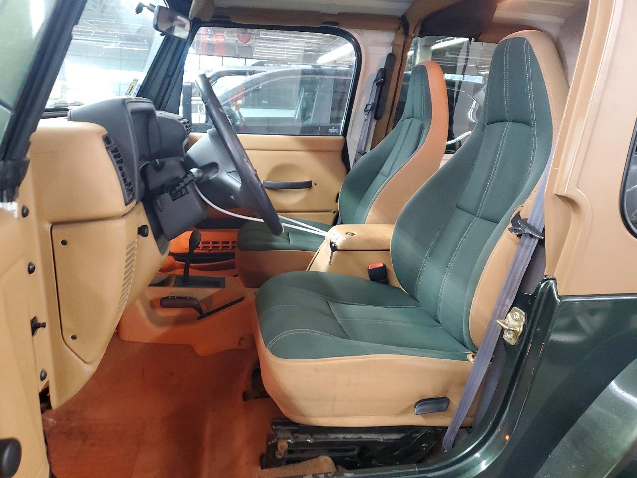 1998 Jeep Wrangler / Tj Sahara Зеленый vin: 1J4FY49S6WP726664