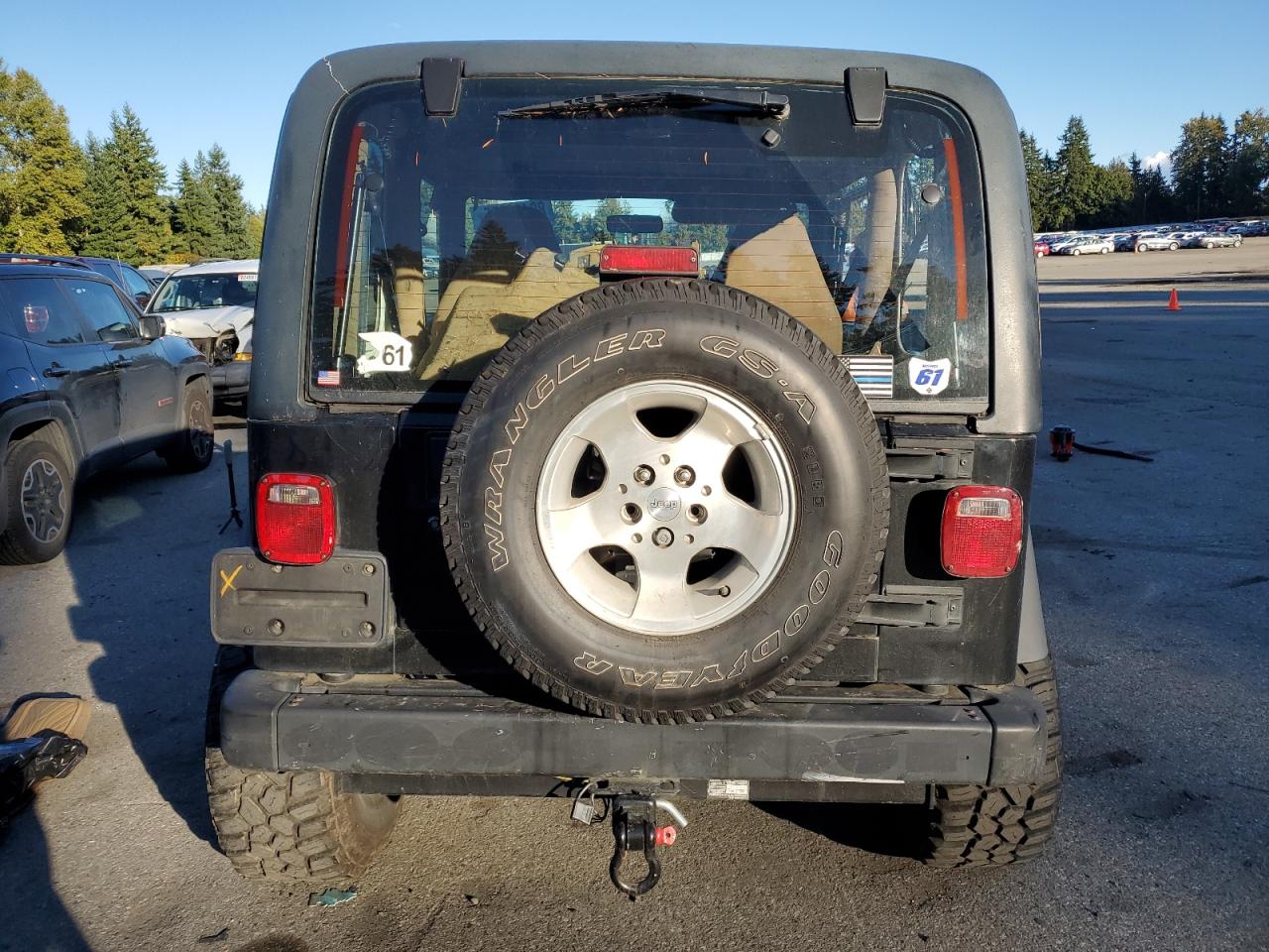 1997 Jeep Wrangler / Tj Sahara Черный vin: 1J4FY49SXVP486730