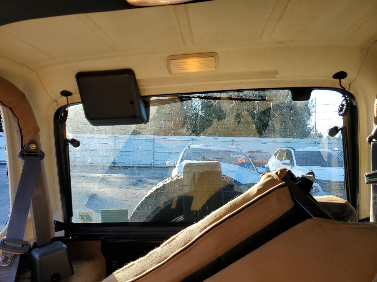 1997 Jeep Wrangler / Tj Sahara Черный vin: 1J4FY49SXVP486730