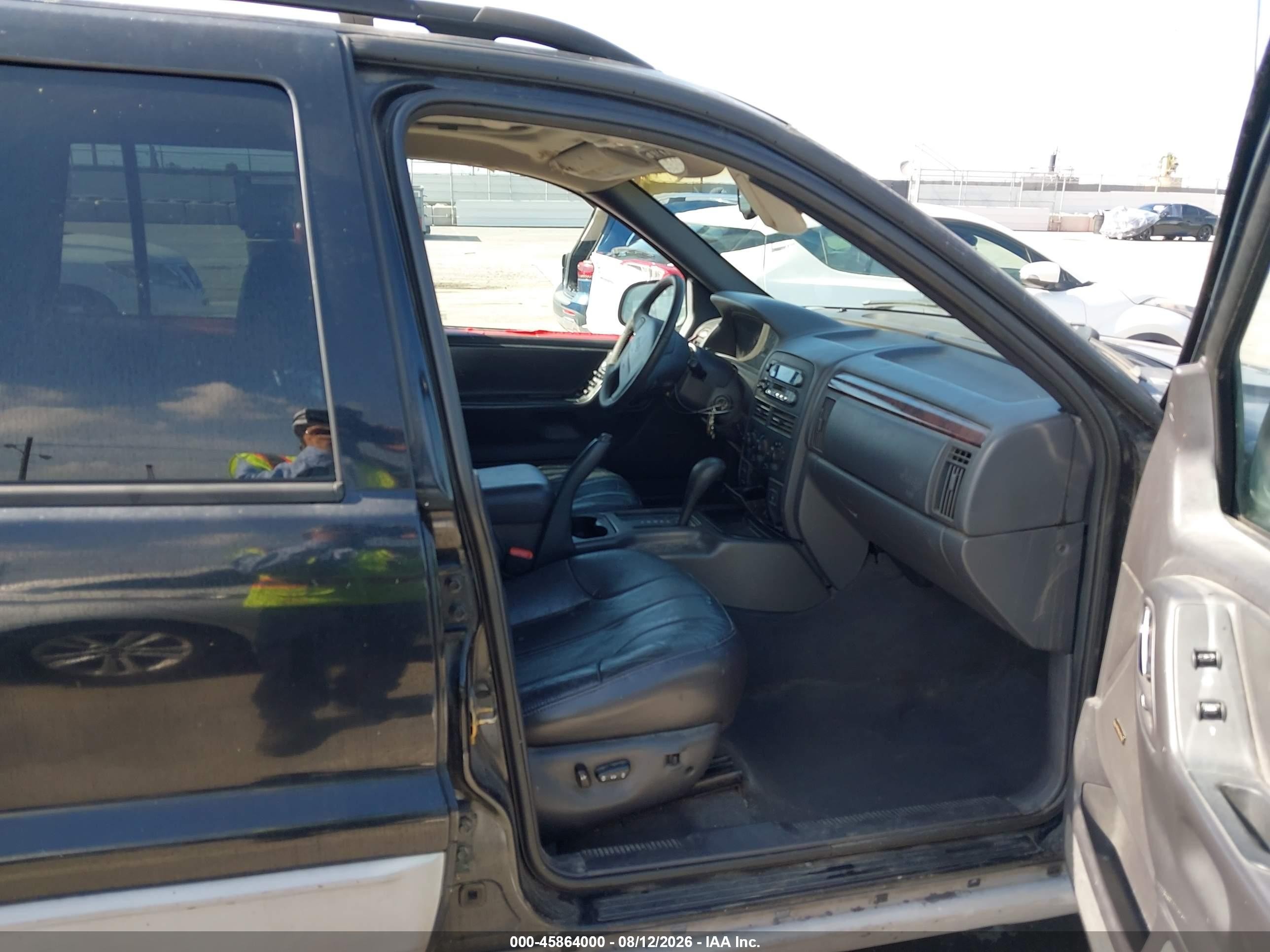 2000 Jeep Grand Cherokee Laredo Black vin: 1J4G248N0YC360664