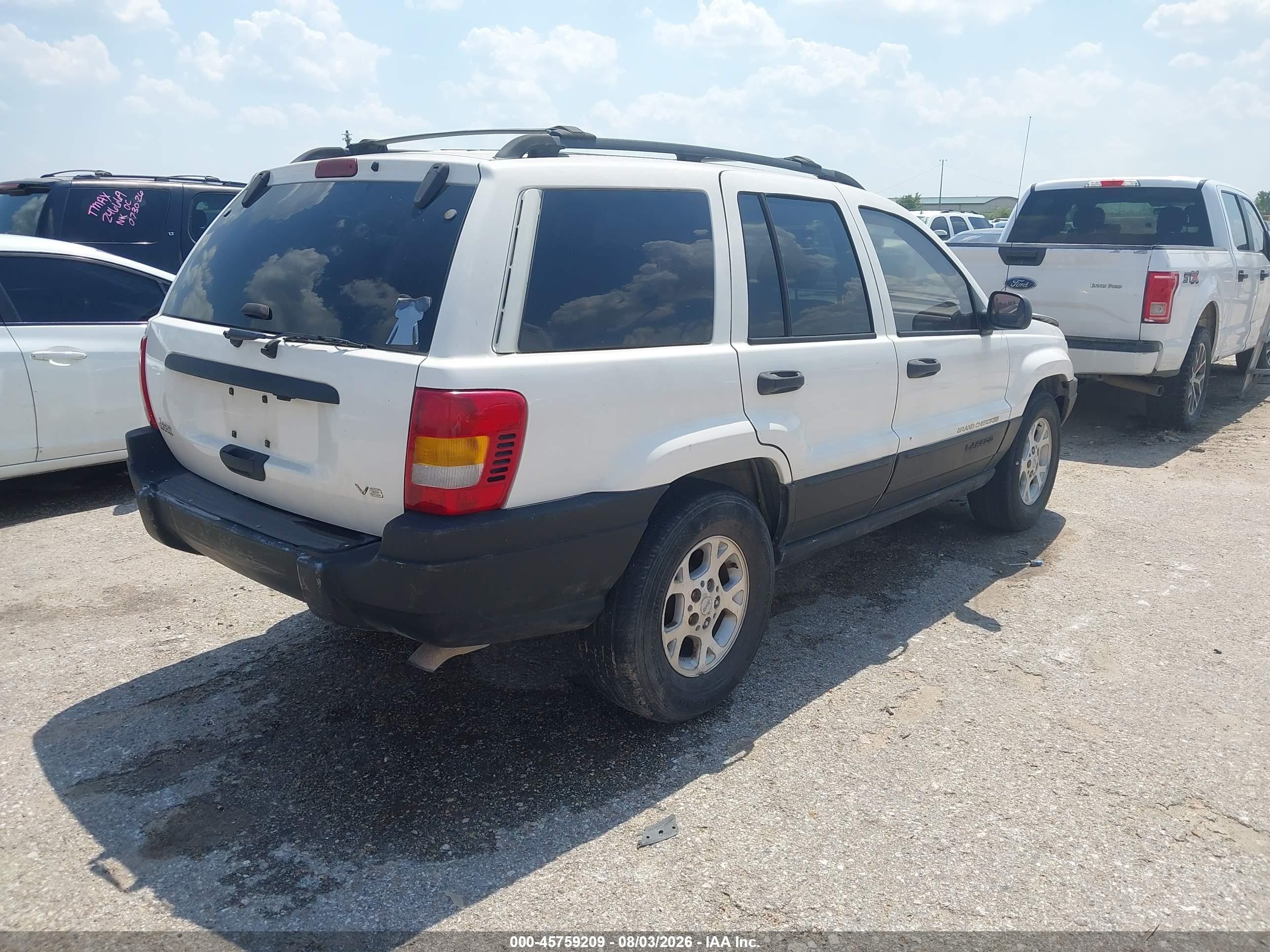2000 Jeep Grand Cherokee Laredo Белый vin: 1J4G248NXYC267473