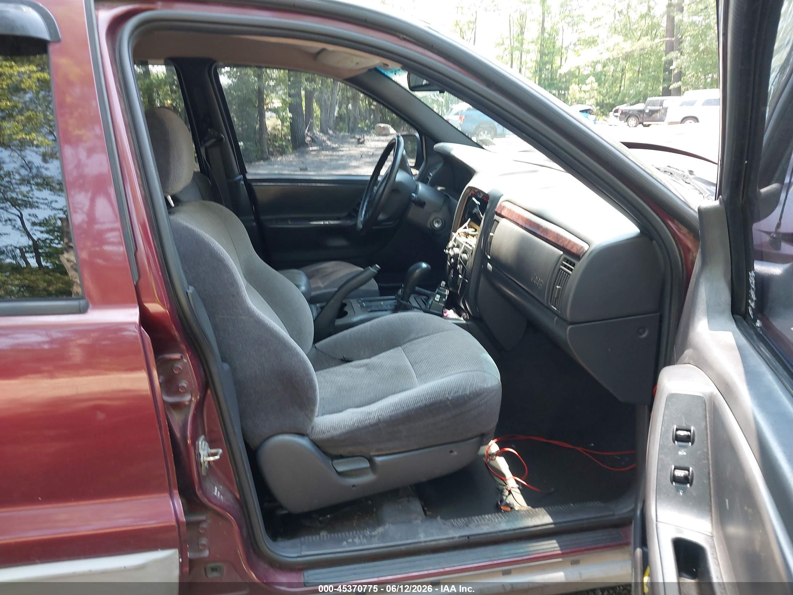 2000 Jeep Grand Cherokee Laredo Burgundy vin: 1J4G248S2YC147382
