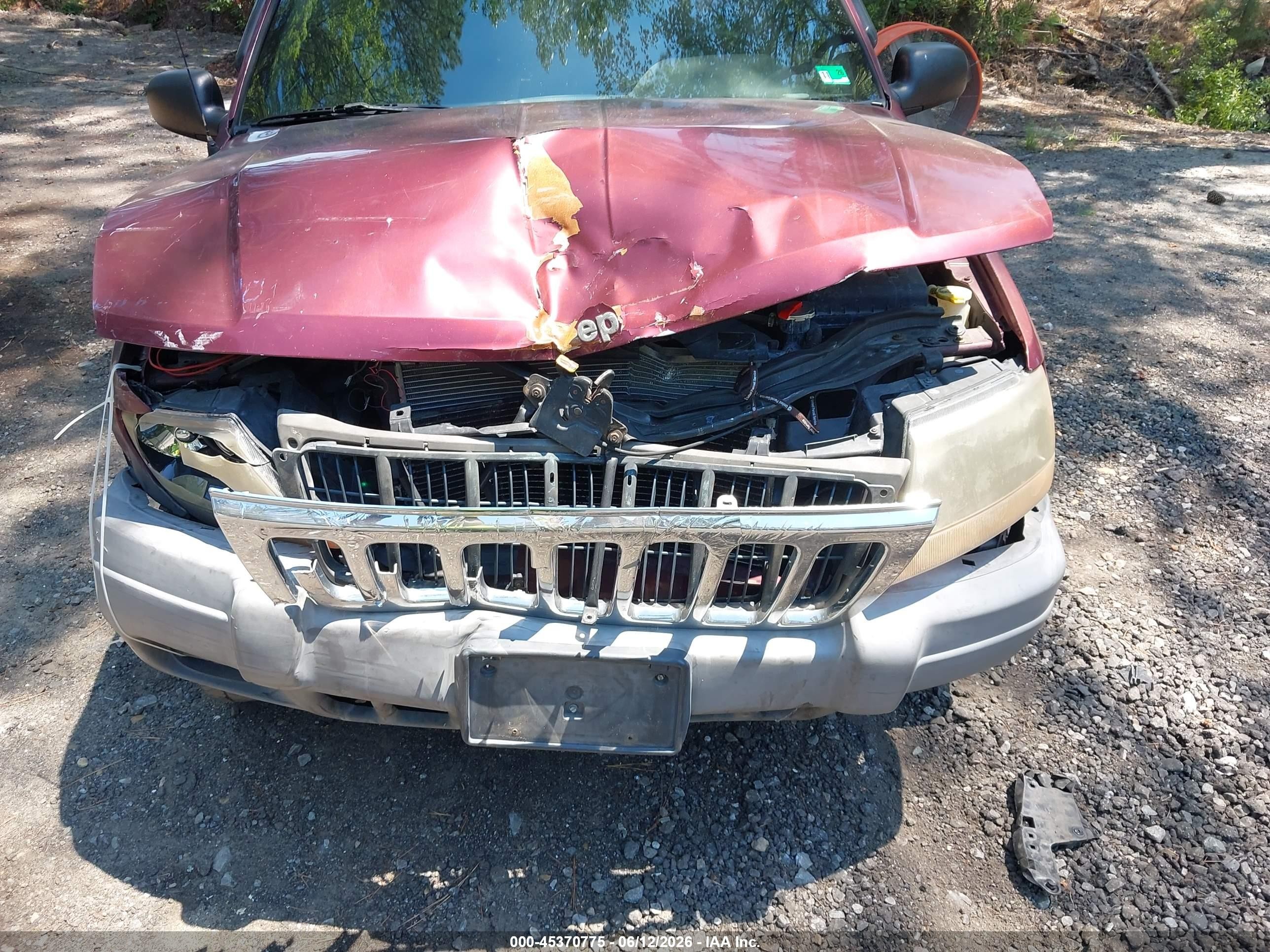 2000 Jeep Grand Cherokee Laredo Burgundy vin: 1J4G248S2YC147382