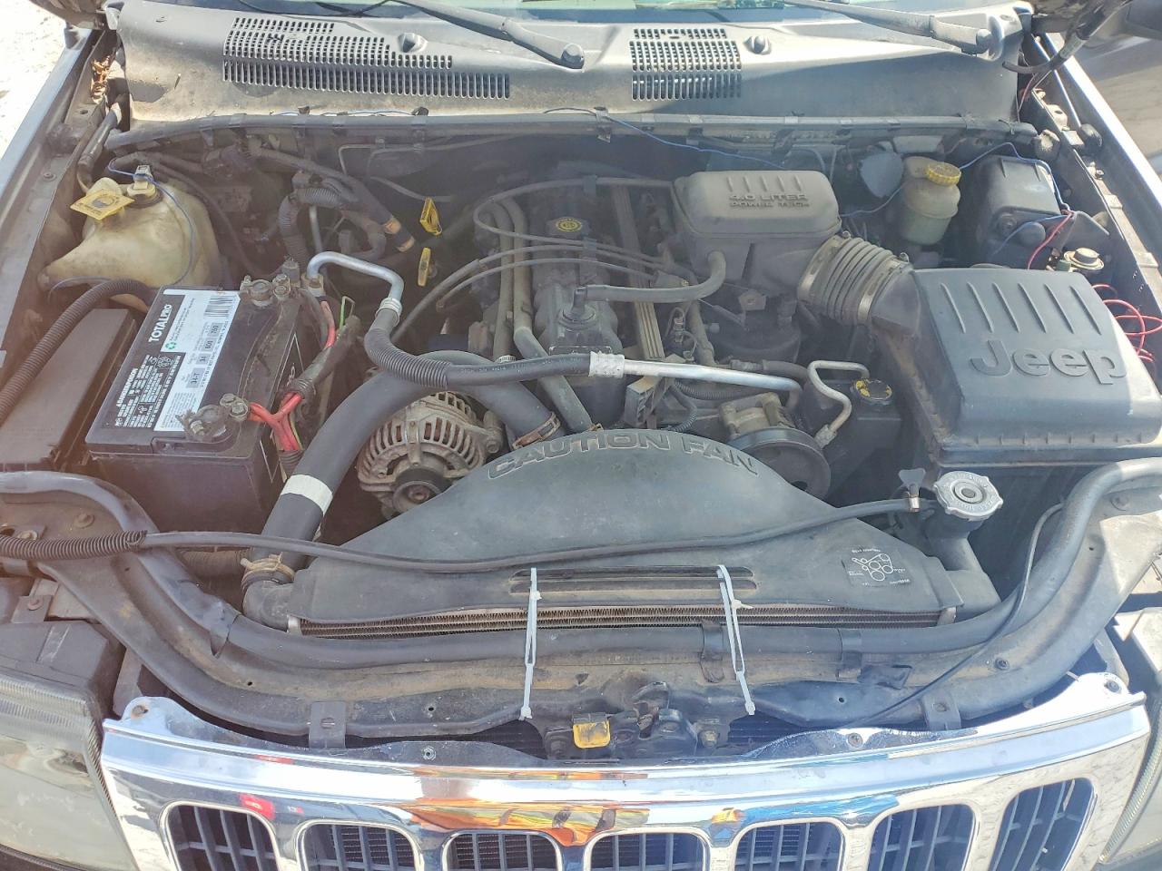 2000 Jeep Grand Cherokee Laredo Gray vin: 1J4G248S2YC399844