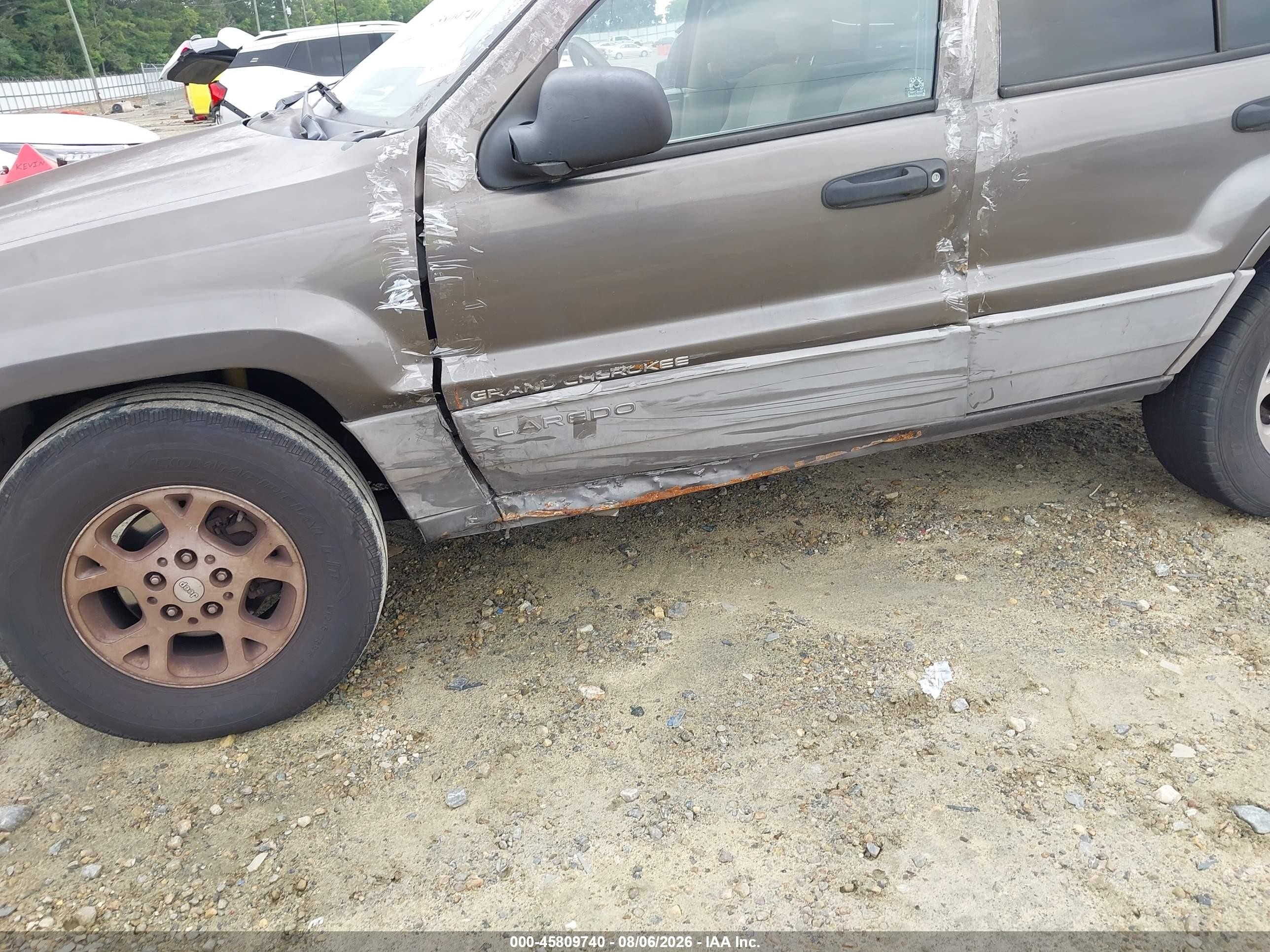 2000 Jeep Grand Cherokee Laredo Gray vin: 1J4G248S3YC228052