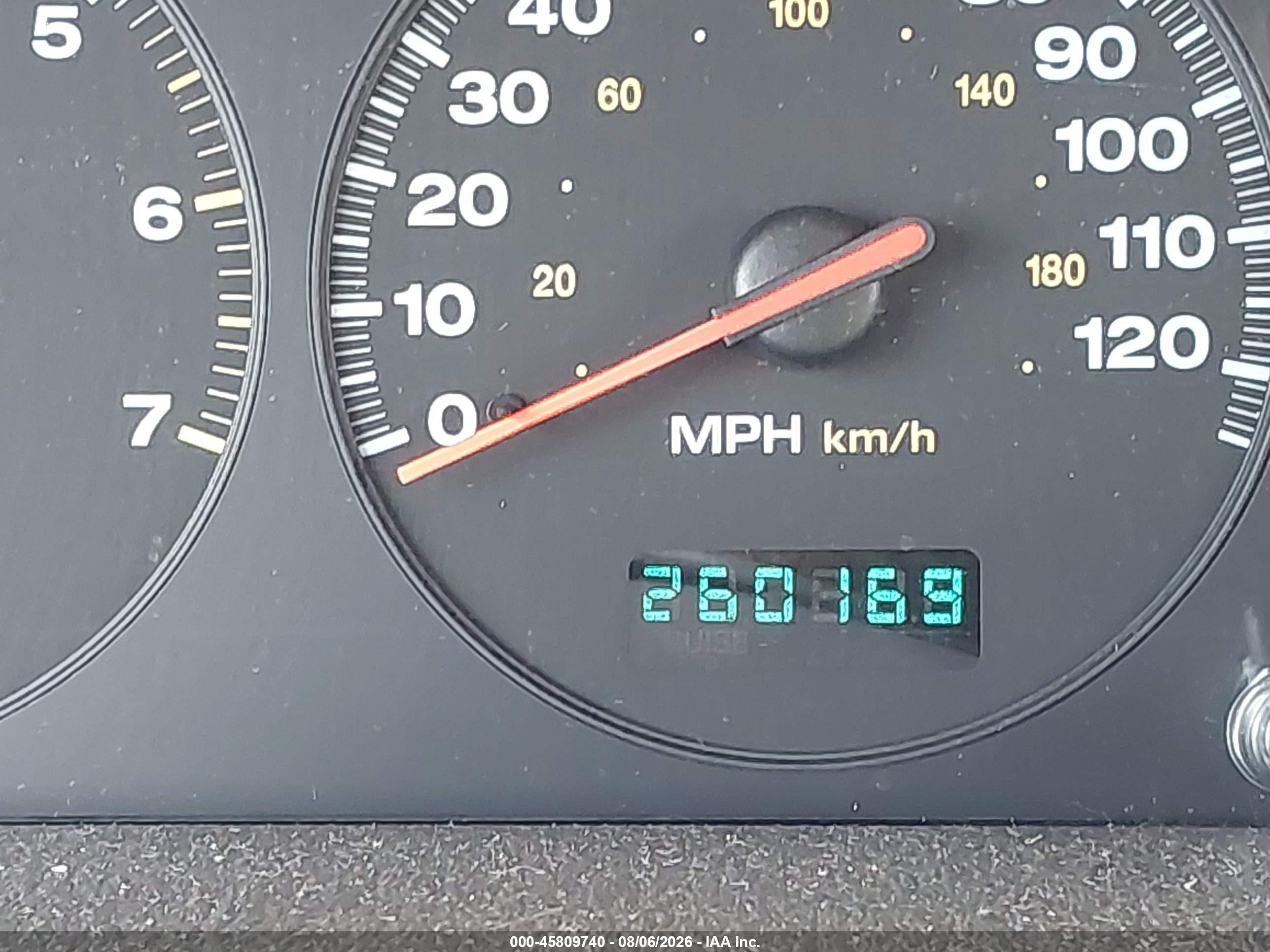 2000 Jeep Grand Cherokee Laredo Gray vin: 1J4G248S3YC228052