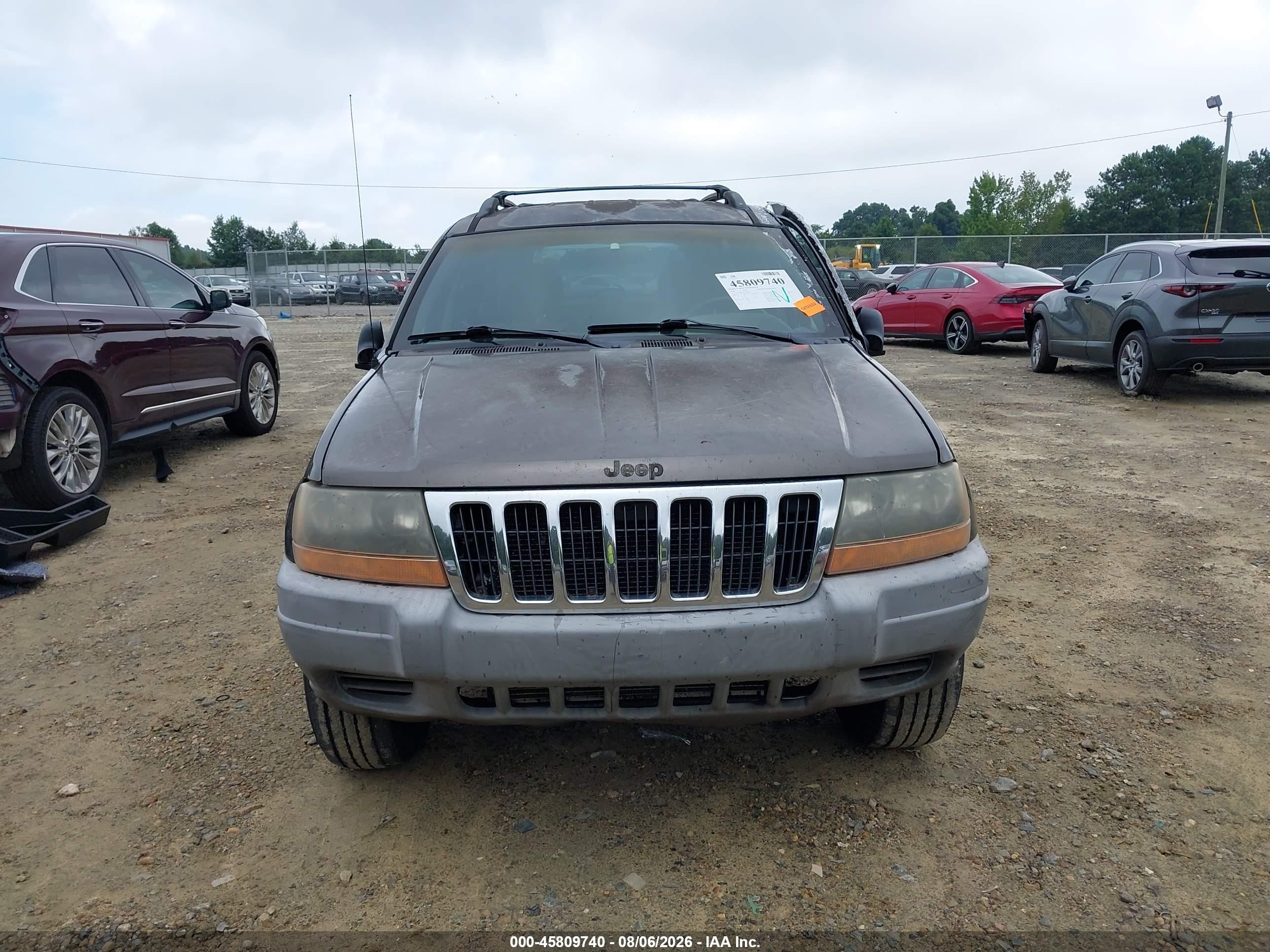 2000 Jeep Grand Cherokee Laredo Gray vin: 1J4G248S3YC228052