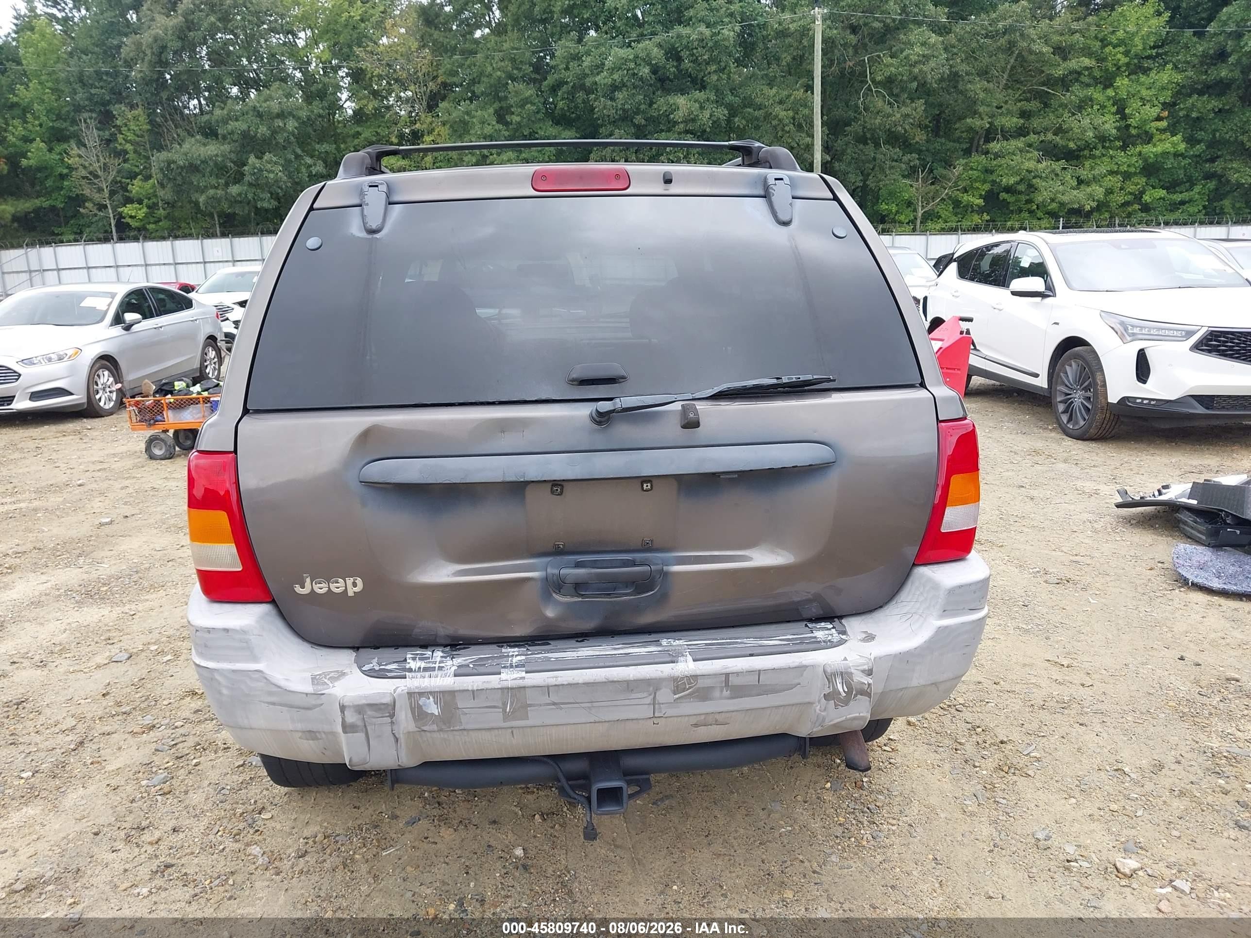 2000 Jeep Grand Cherokee Laredo Gray vin: 1J4G248S3YC228052