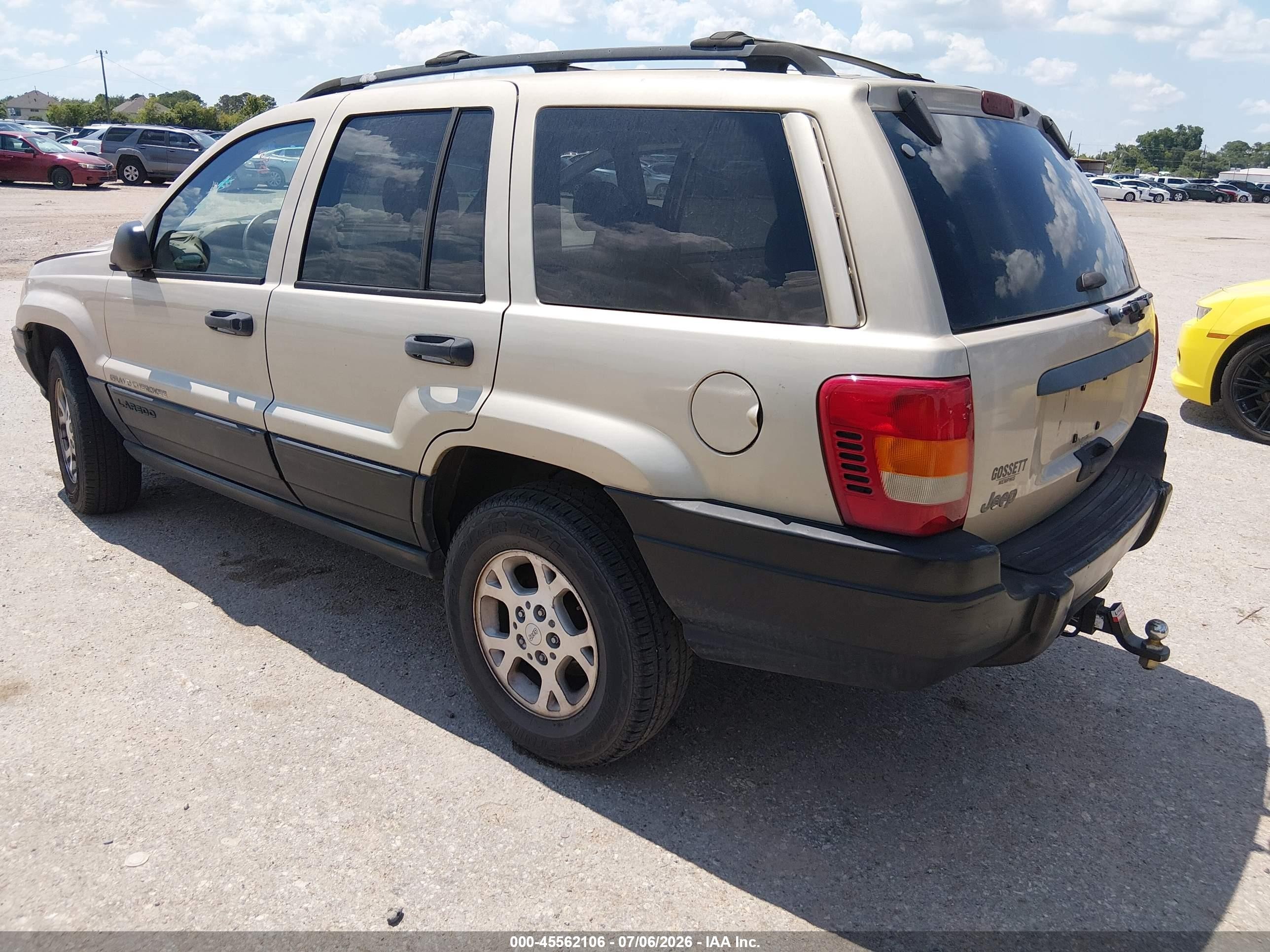 2000 Jeep Grand Cherokee Laredo Gold vin: 1J4G248S4YC381667