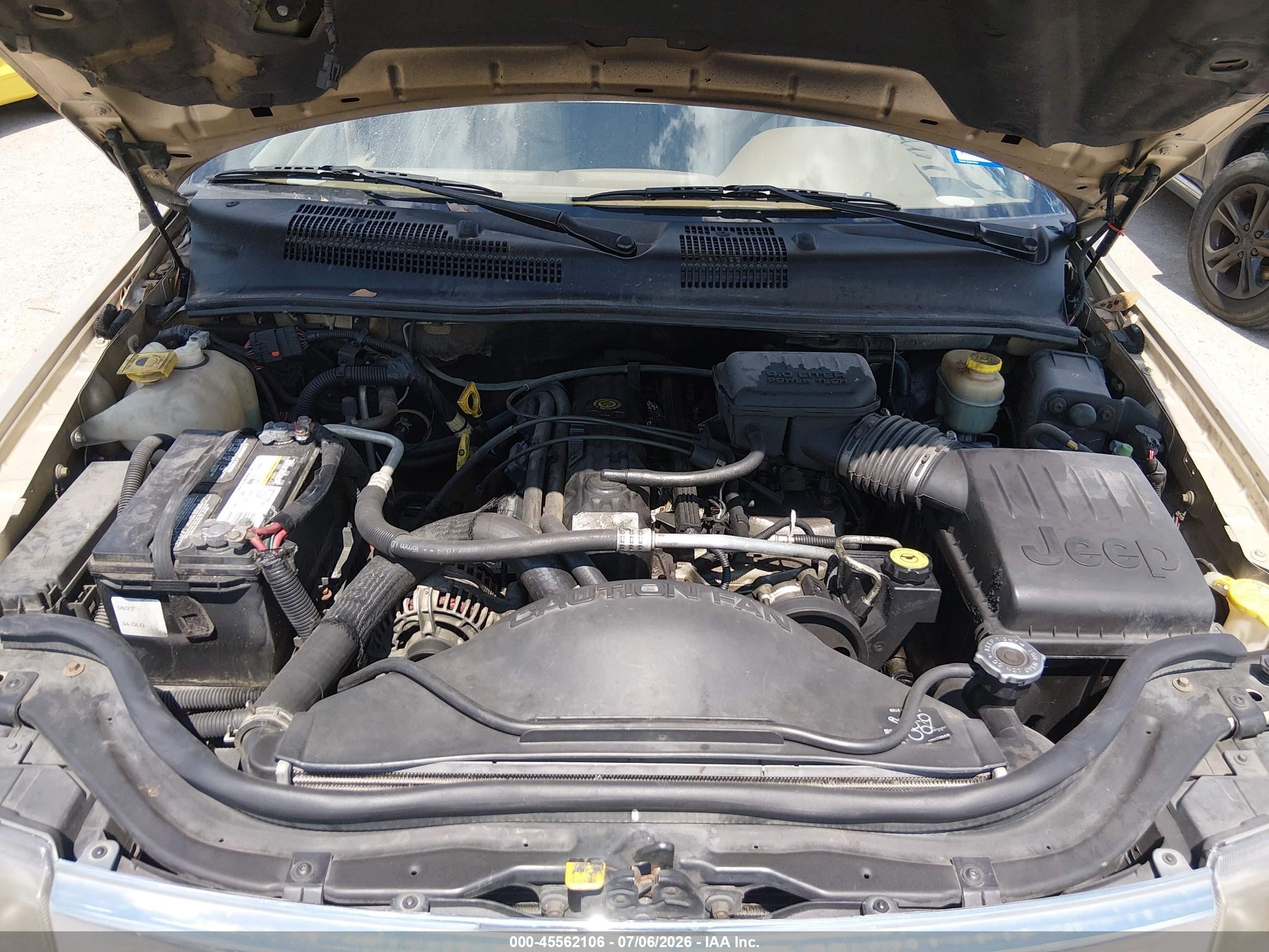 2000 Jeep Grand Cherokee Laredo Gold vin: 1J4G248S4YC381667