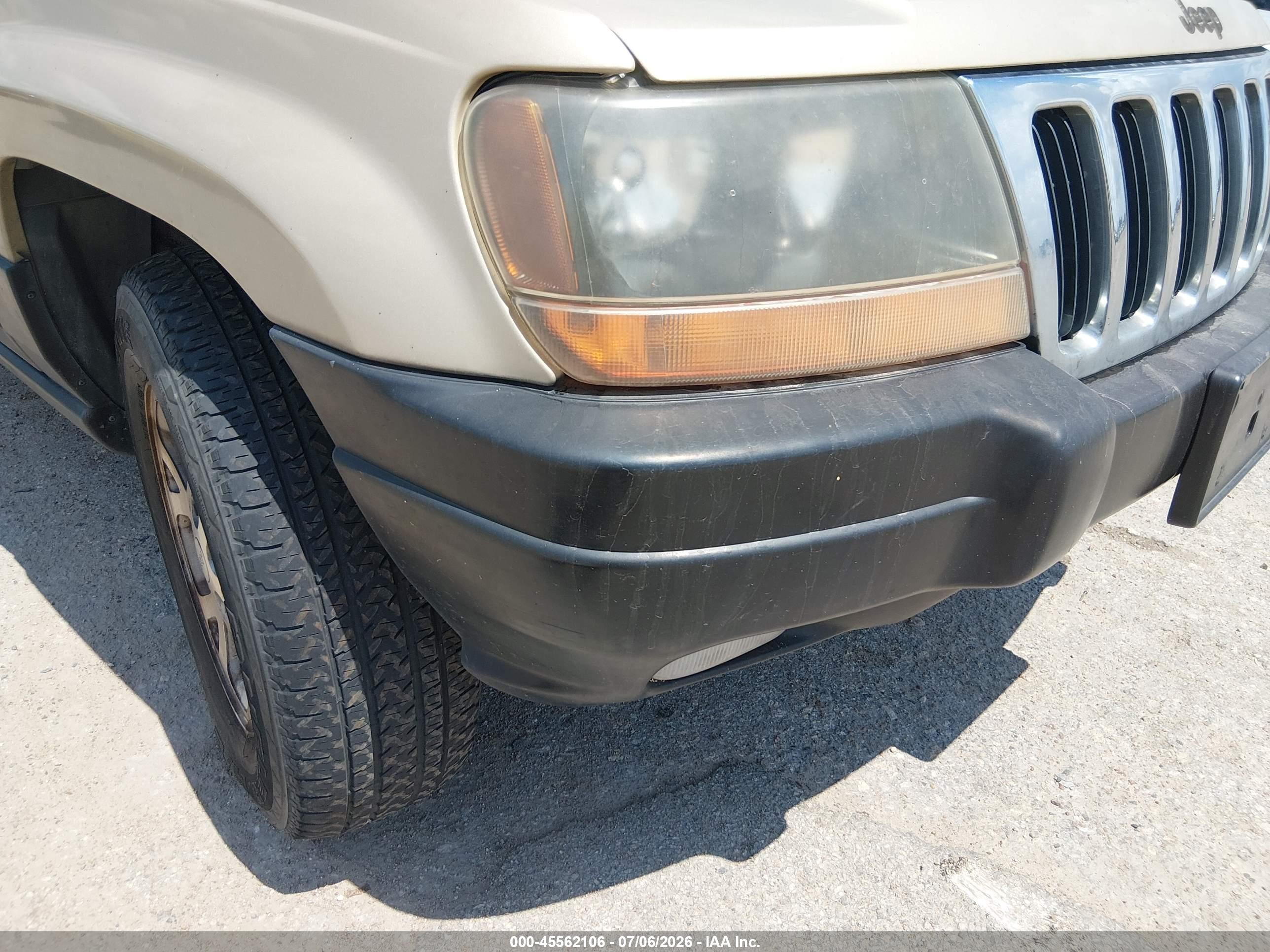 2000 Jeep Grand Cherokee Laredo Gold vin: 1J4G248S4YC381667