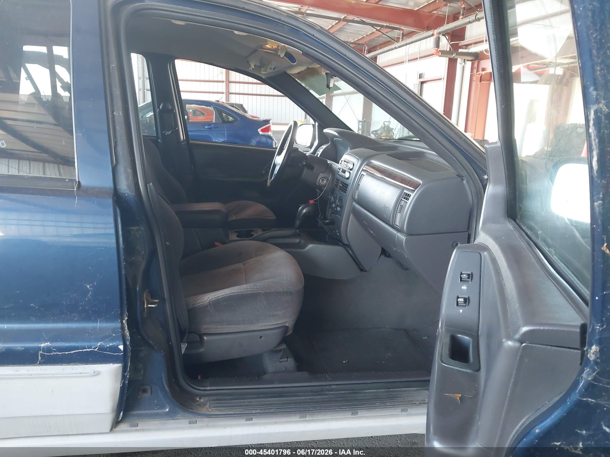 2000 Jeep Grand Cherokee Laredo Blue vin: 1J4G248S5YC370886
