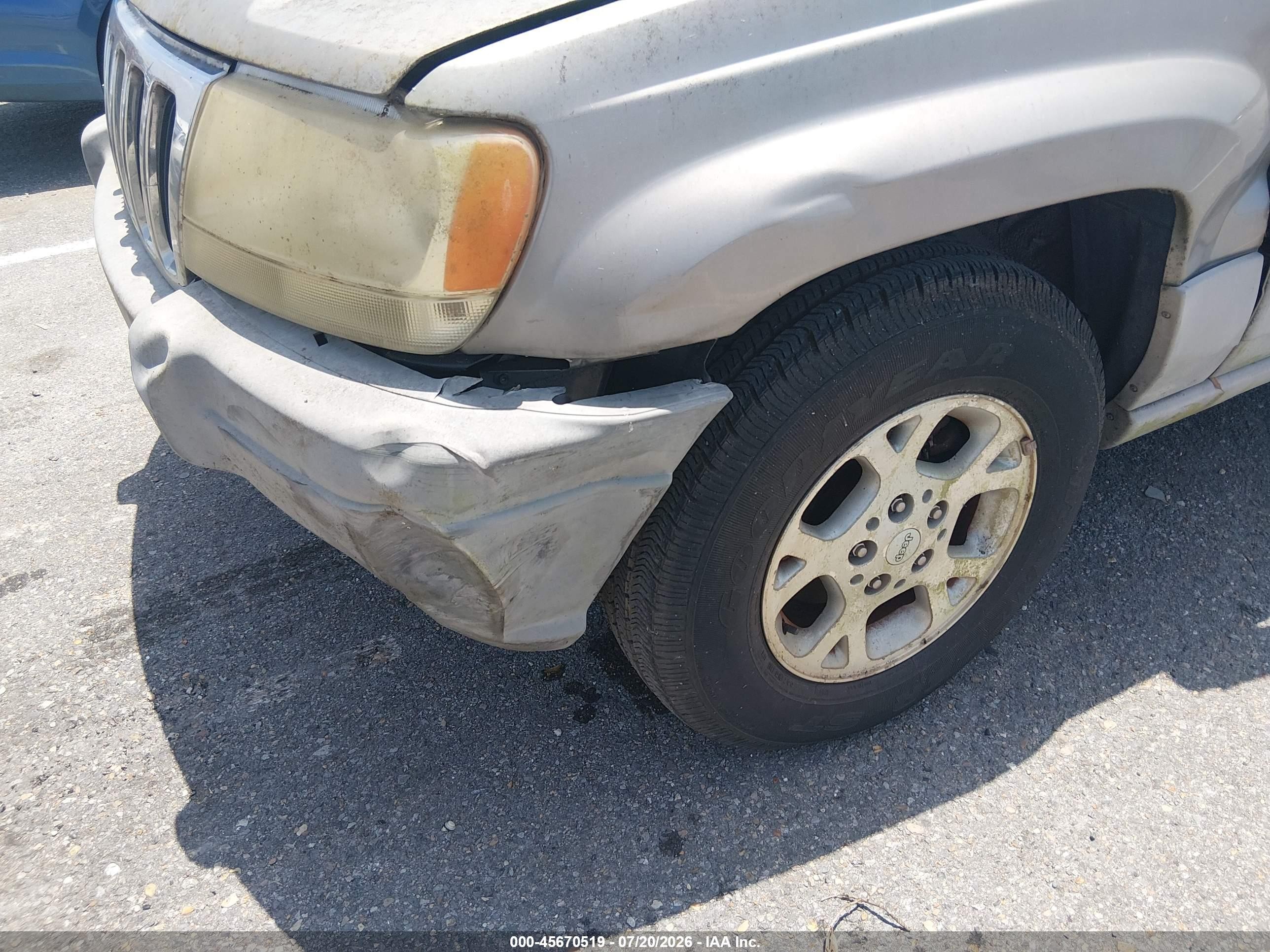 2000 Jeep Grand Cherokee Laredo Gray vin: 1J4G248S7YC412958