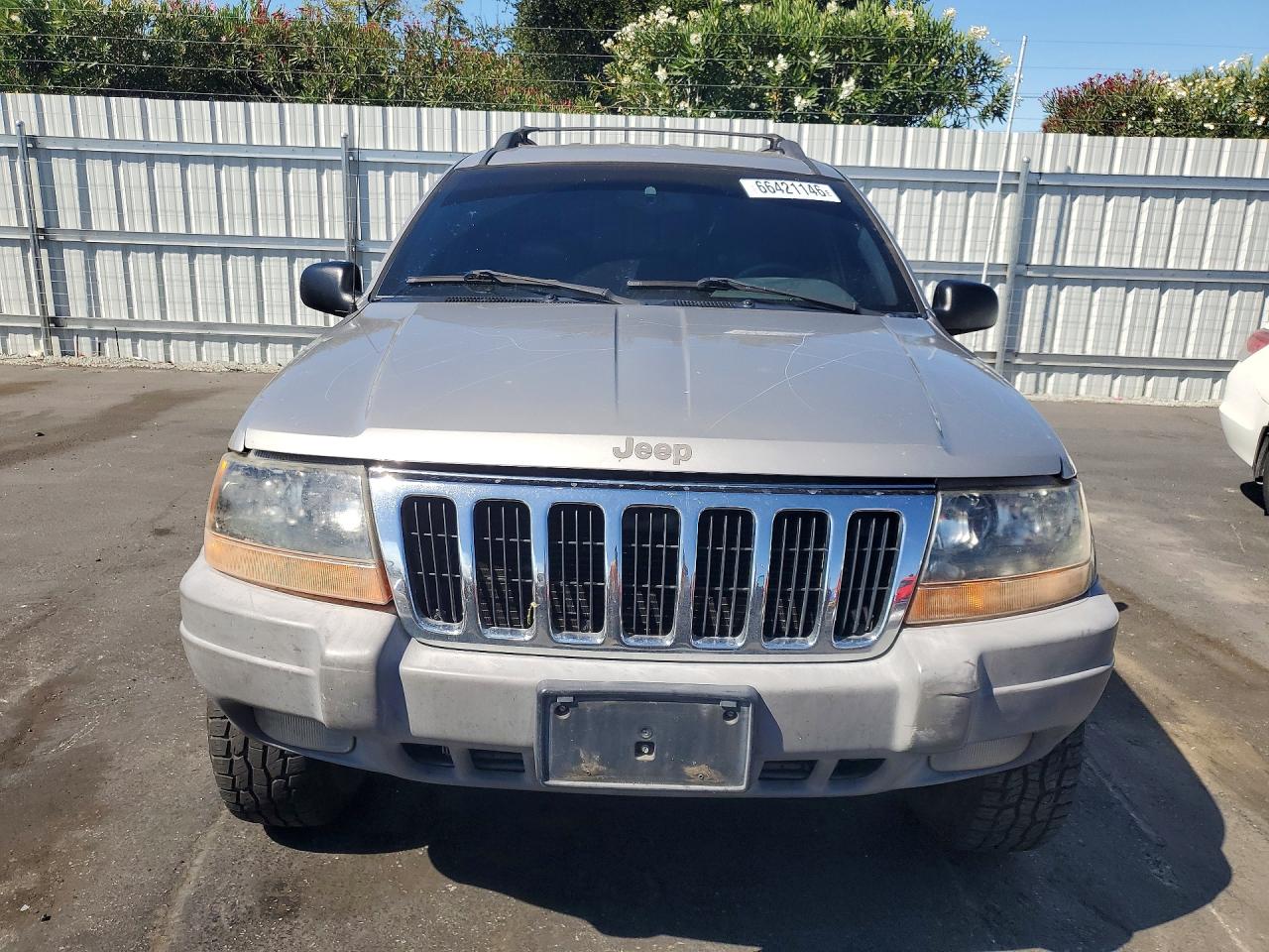 2000 Jeep Grand Cherokee Laredo Tan vin: 1J4G248S8YC371644