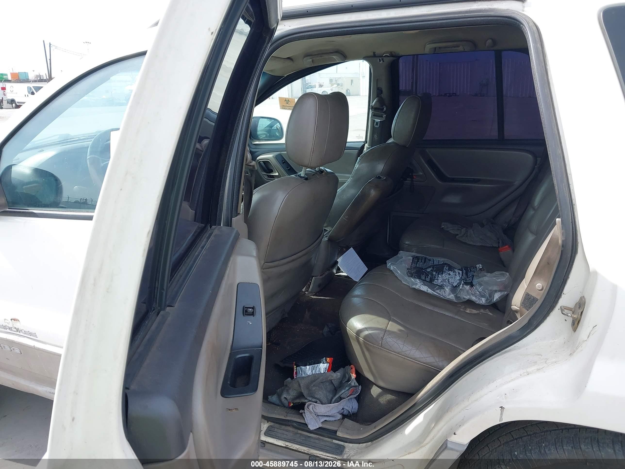 1999 Jeep Grand Cherokee Laredo White vin: 1J4G258S2XC613980