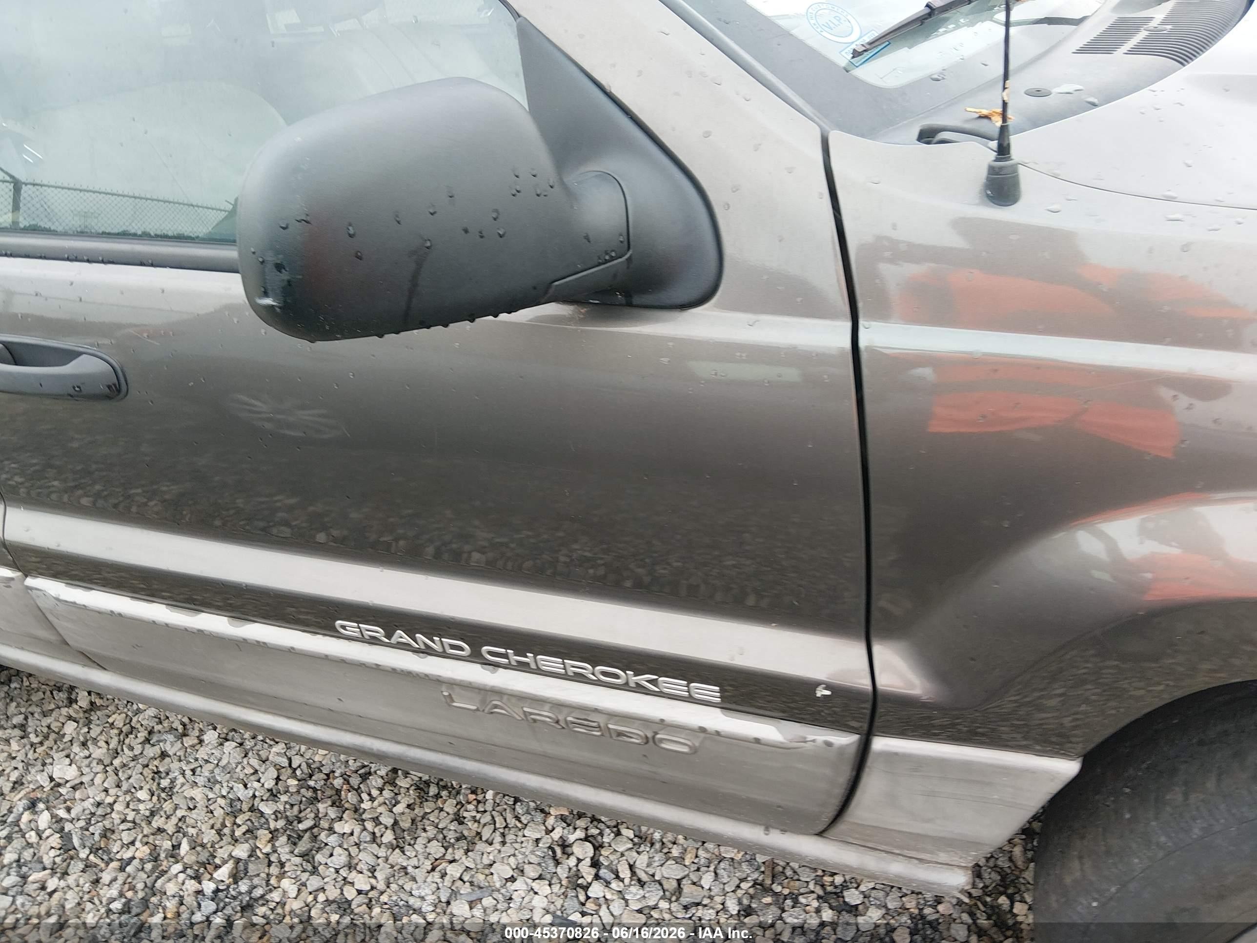 1999 Jeep Grand Cherokee Laredo Коричневый vin: 1J4G258S3XC526105