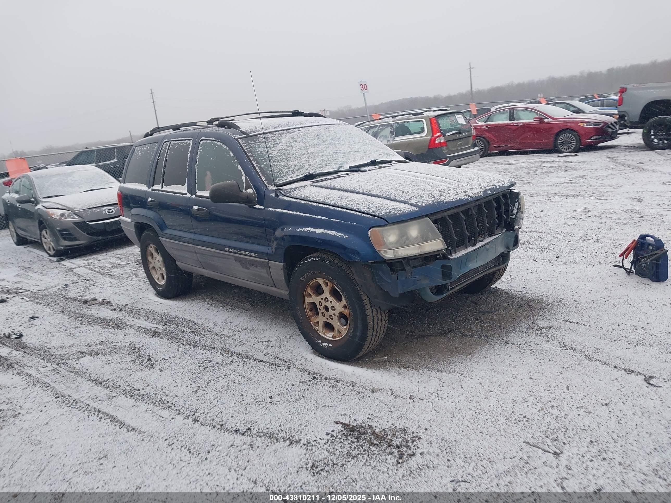 1999 Jeep Grand Cherokee Laredo Blue vin: 1J4G258S6XC660574