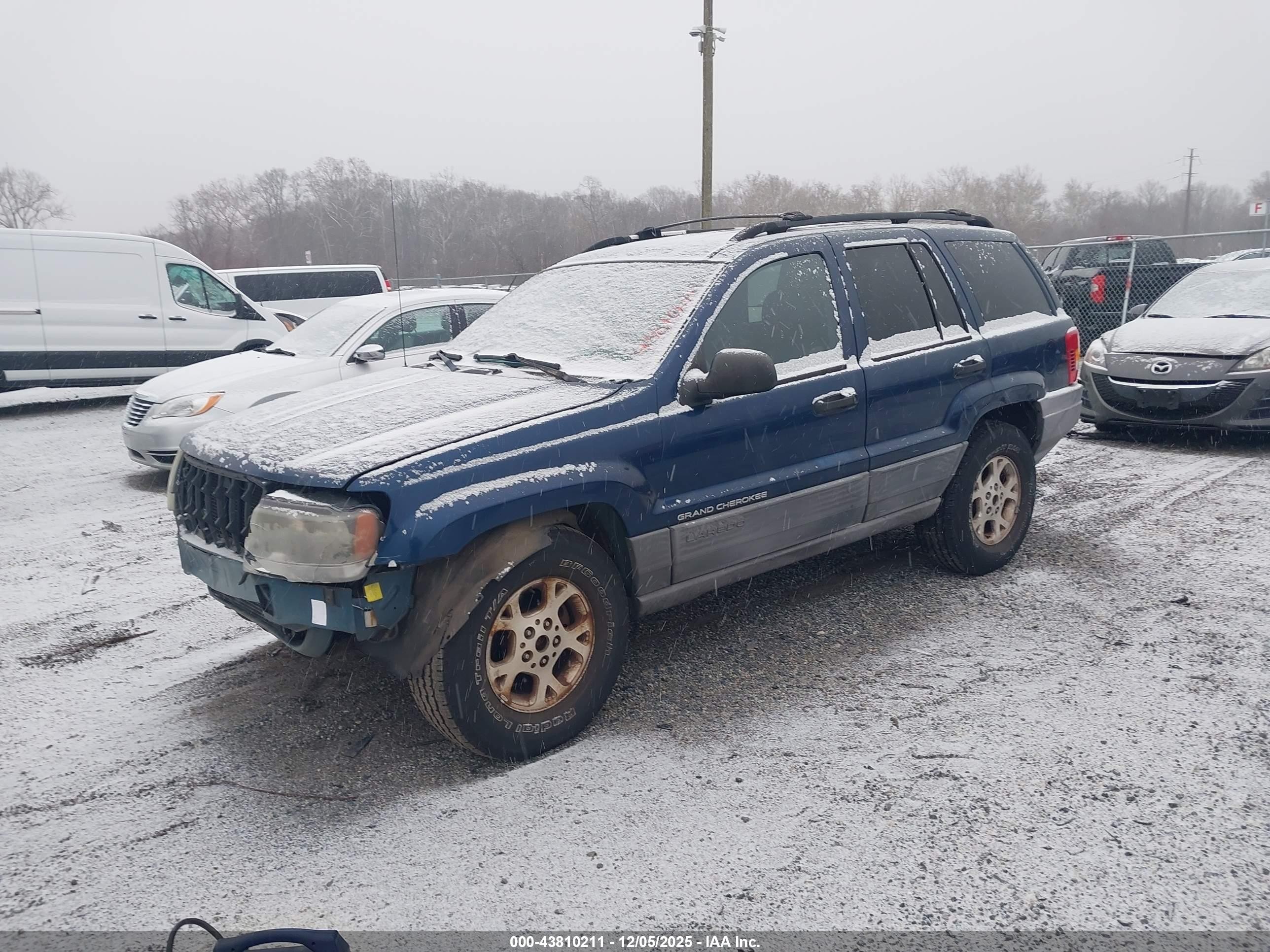 1999 Jeep Grand Cherokee Laredo Blue vin: 1J4G258S6XC660574
