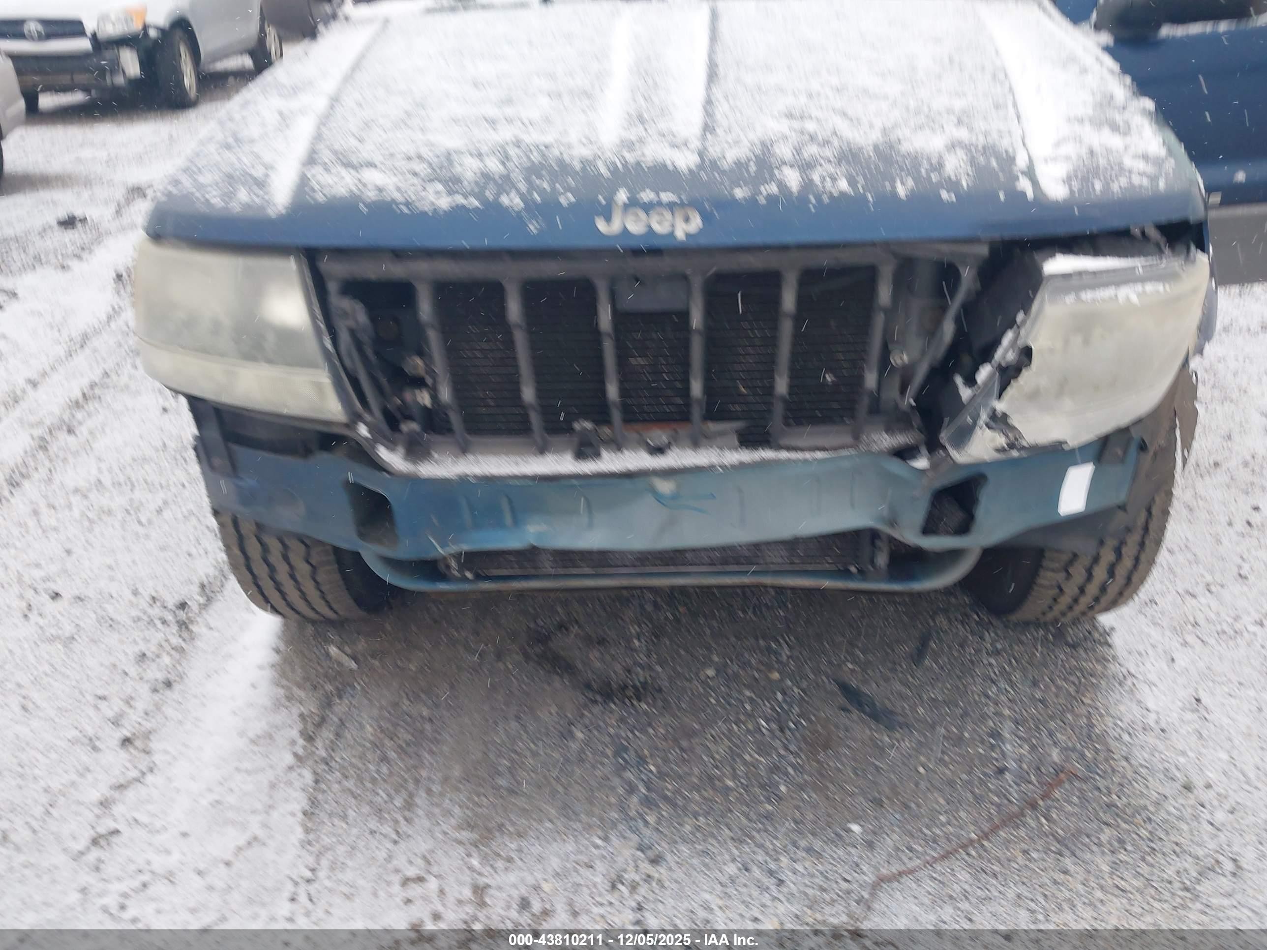 1999 Jeep Grand Cherokee Laredo Blue vin: 1J4G258S6XC660574