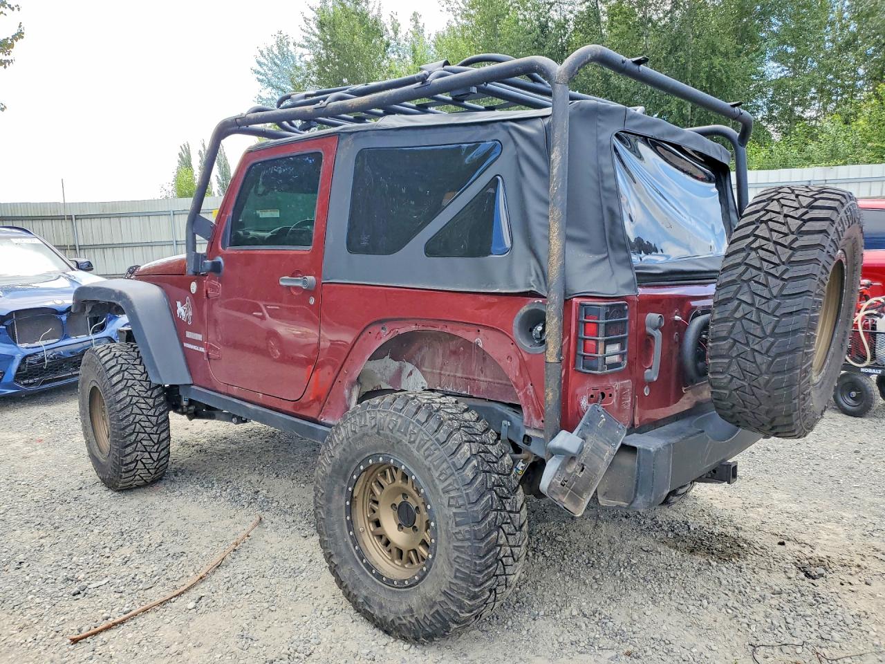 2010 Jeep Wrangler Sport Red vin: 1J4GA2D10AL103830