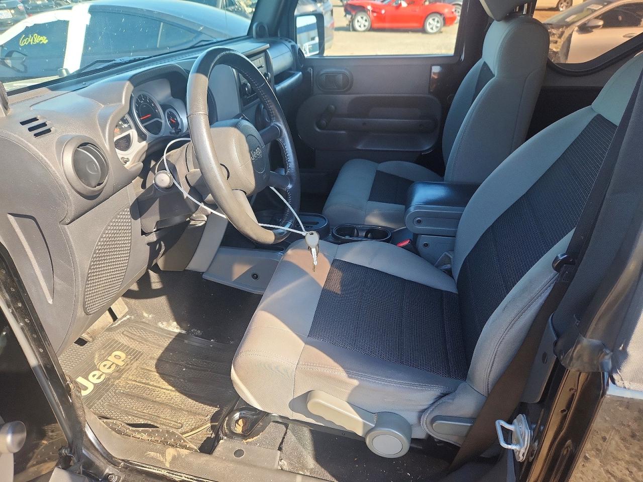 2010 Jeep Wrangler Sport Black vin: 1J4GA2D14AL138628