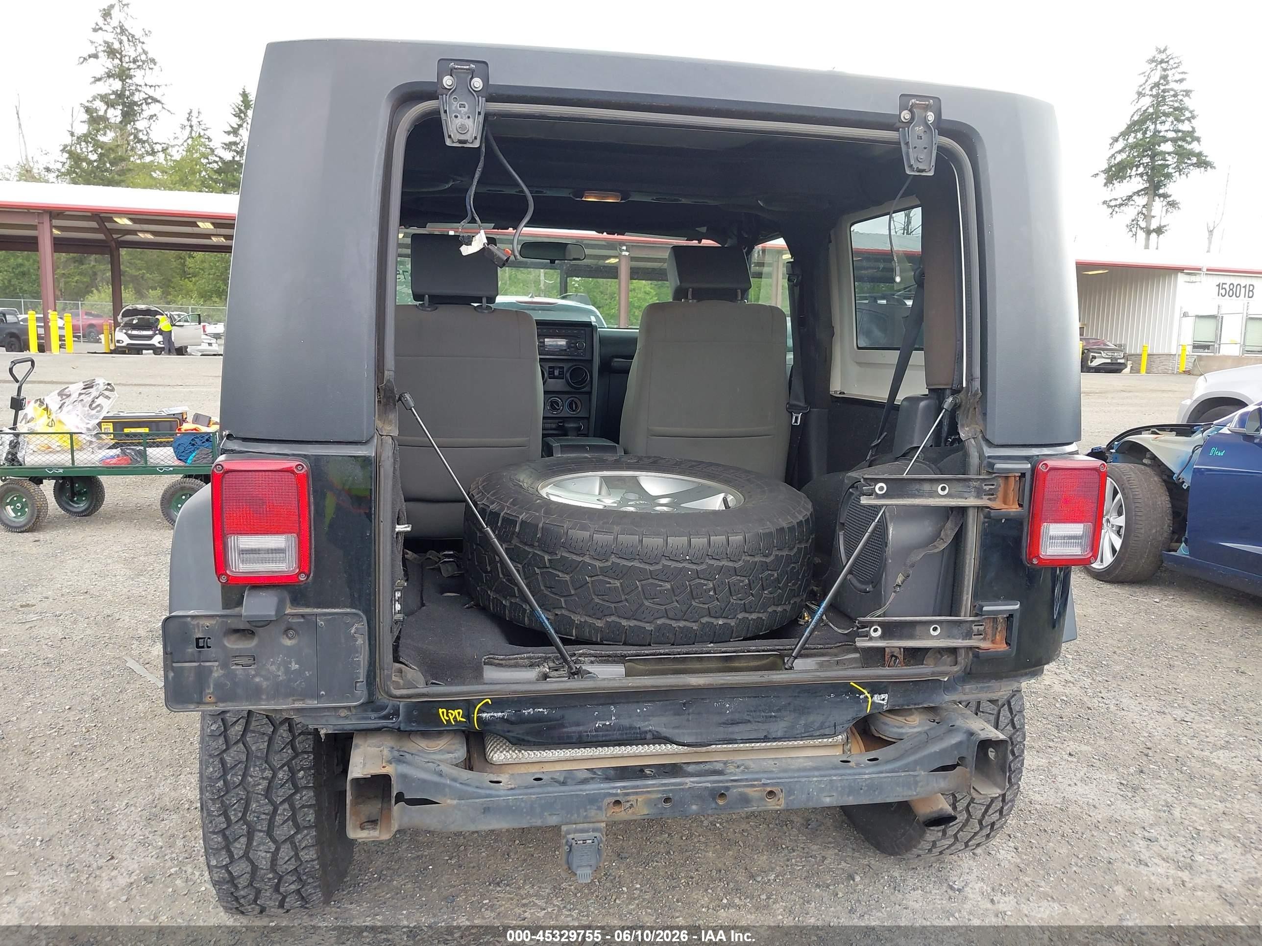 2010 Jeep Wrangler Sport Черный vin: 1J4GA2D16AL204581