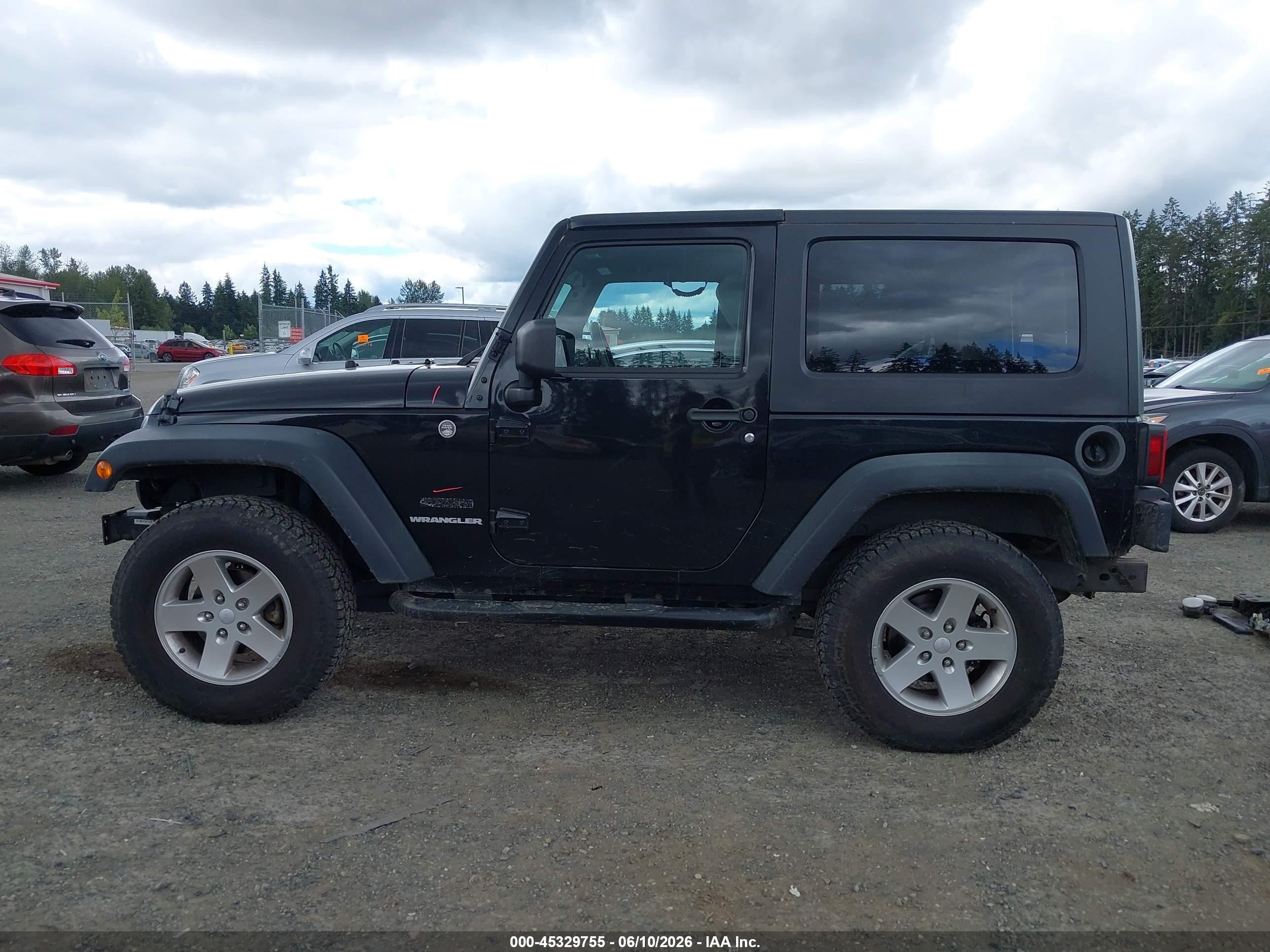 2010 Jeep Wrangler Sport Черный vin: 1J4GA2D16AL204581